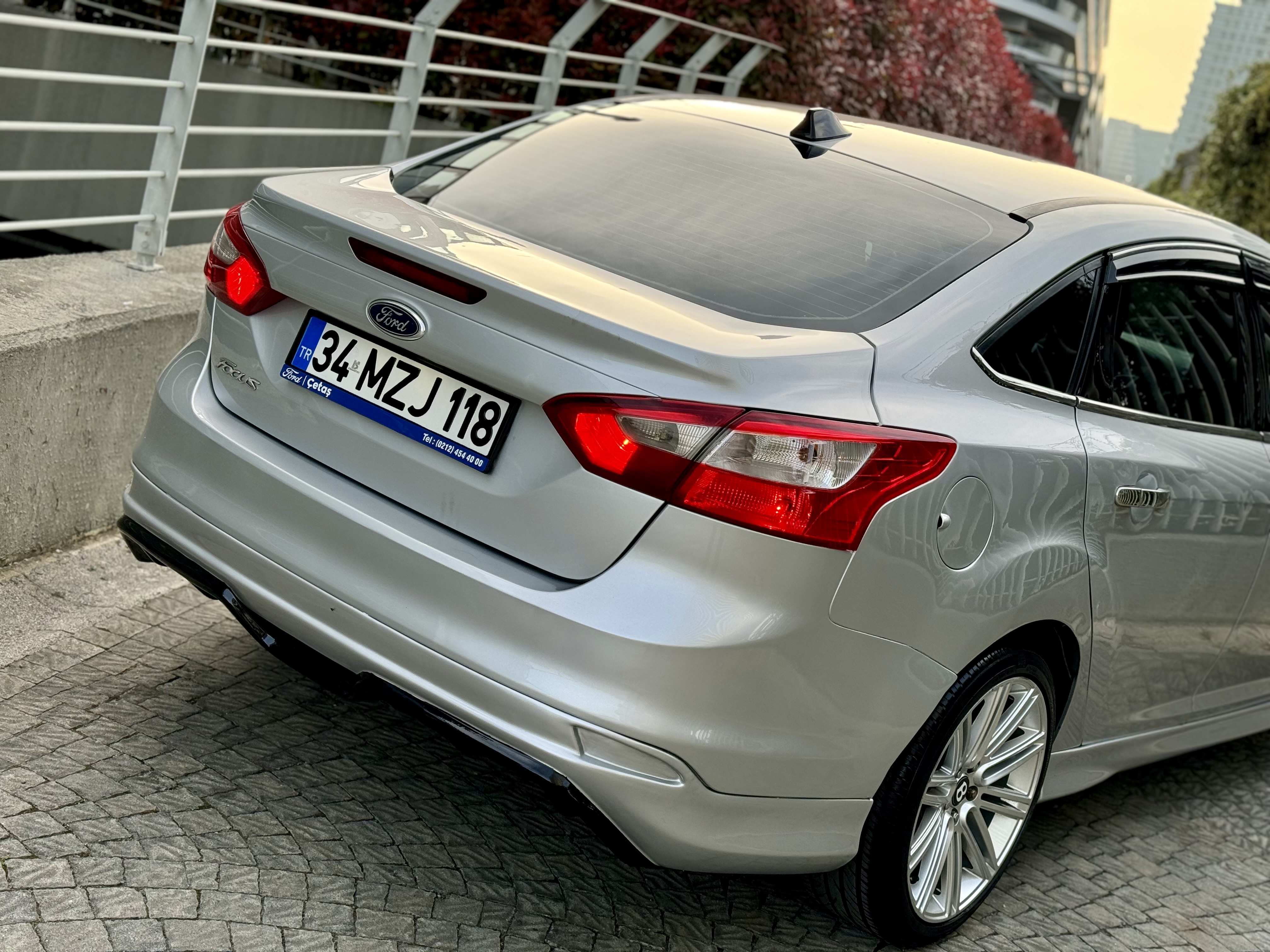 2013 FORD FOCUS 1.6 TDCI TREND X (elden senetle taksitli araç satışı)