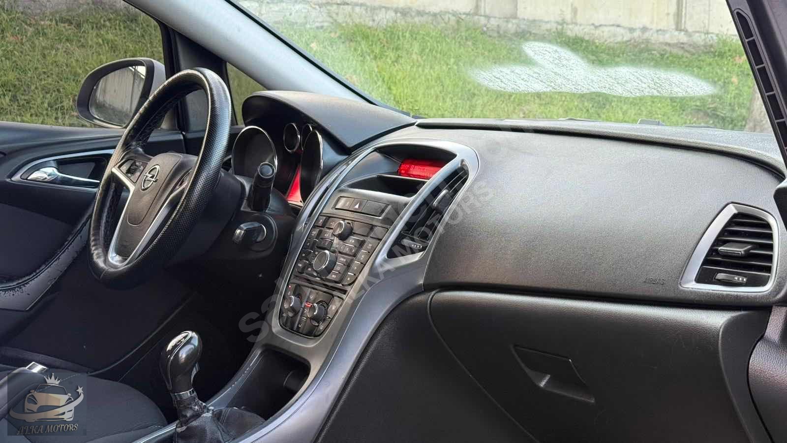 ALKA MOTORS'DAN 2014 ASTRA SEDAN 1.3 CDTI EDİTİON