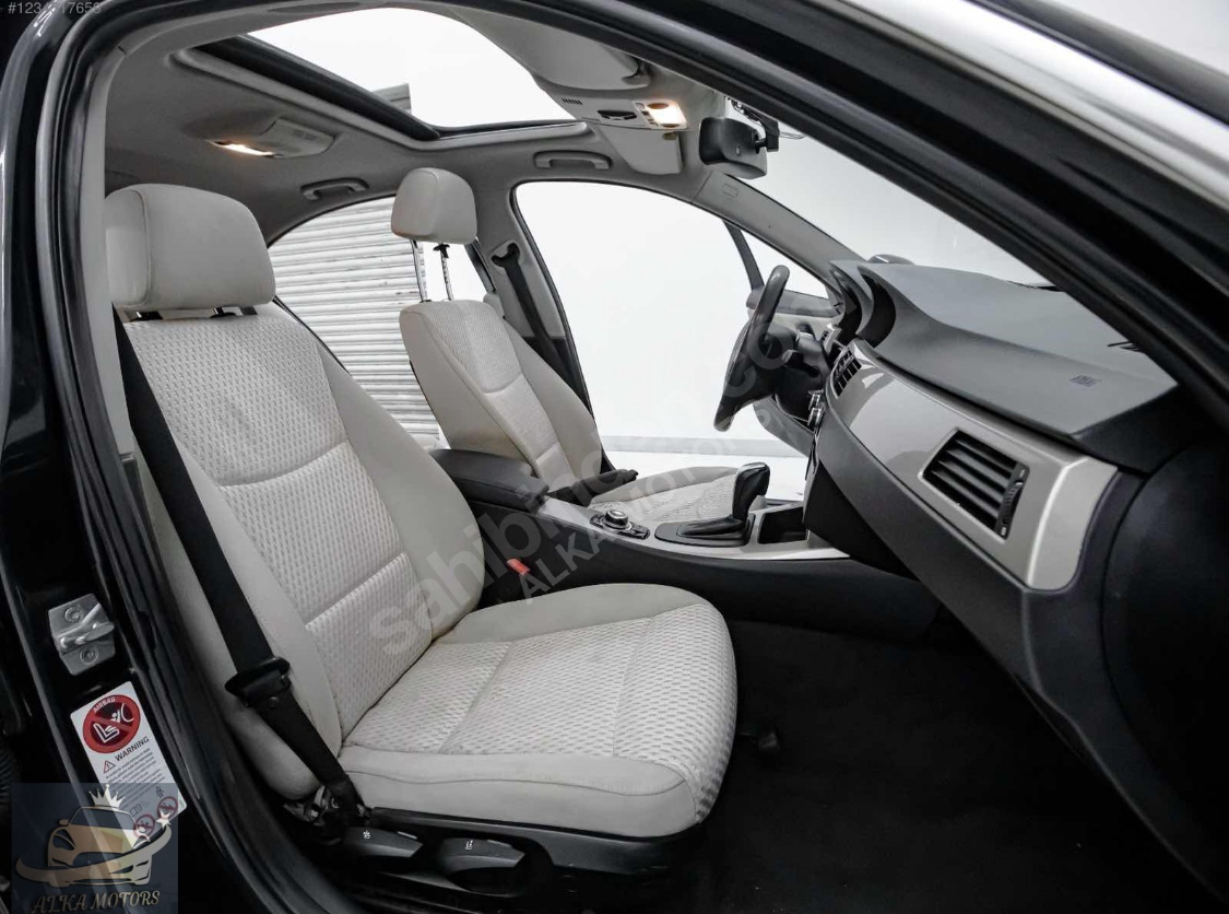 2012 BMW 320 COMFORT SUNROOF+NBT+LC+BEJ