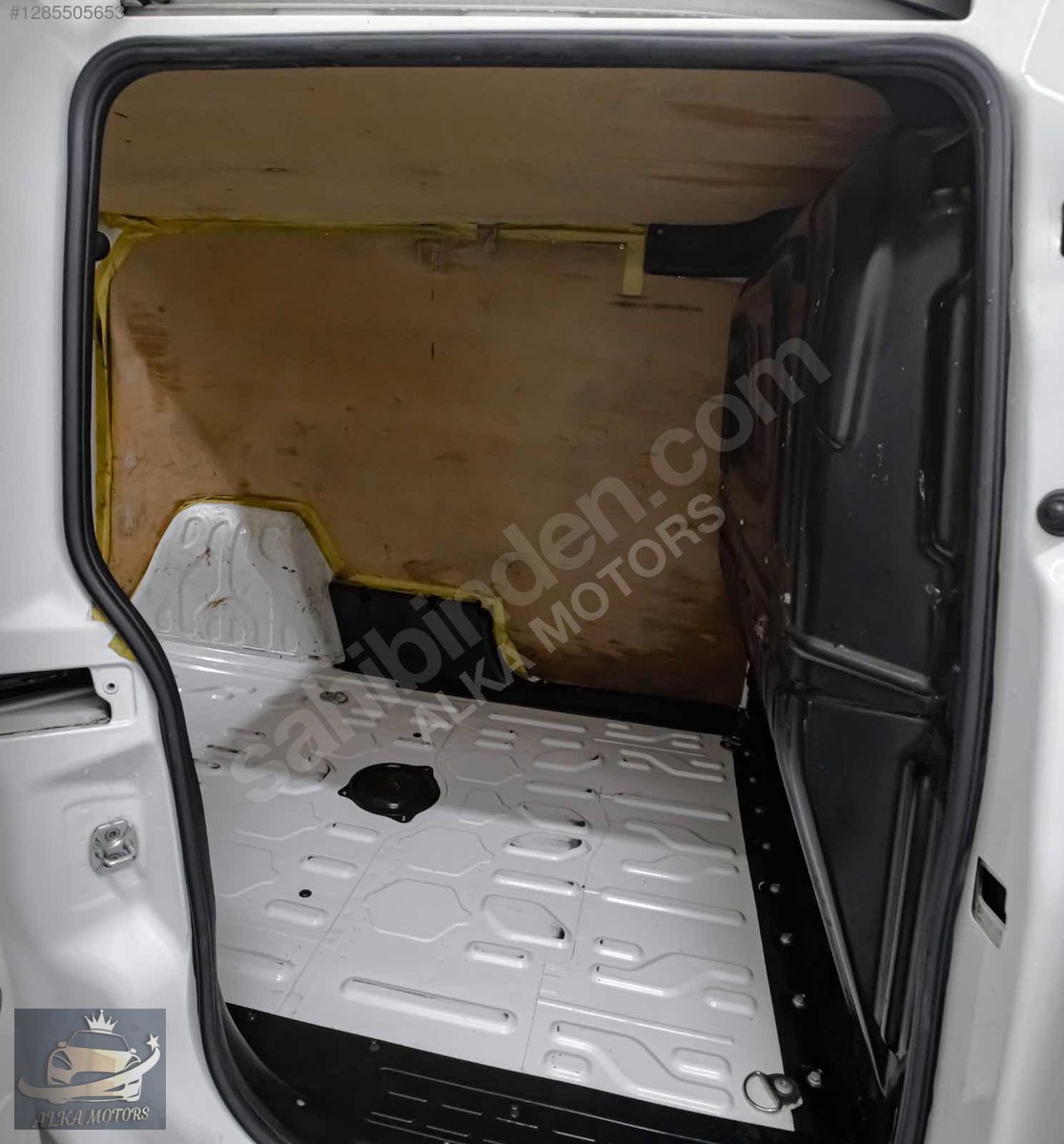 ALKA MOTORS 2018 HATASIZ BOYASIZ TRAMERSİZ 1.3 DOBLO MAXİ