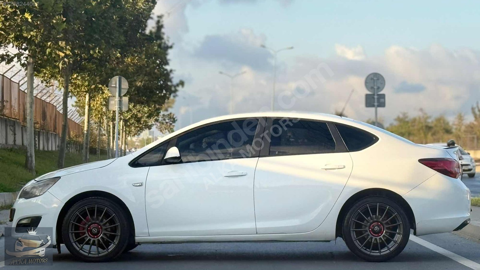 ALKA MOTORS'DAN 2014 ASTRA SEDAN 1.3 CDTI EDİTİON