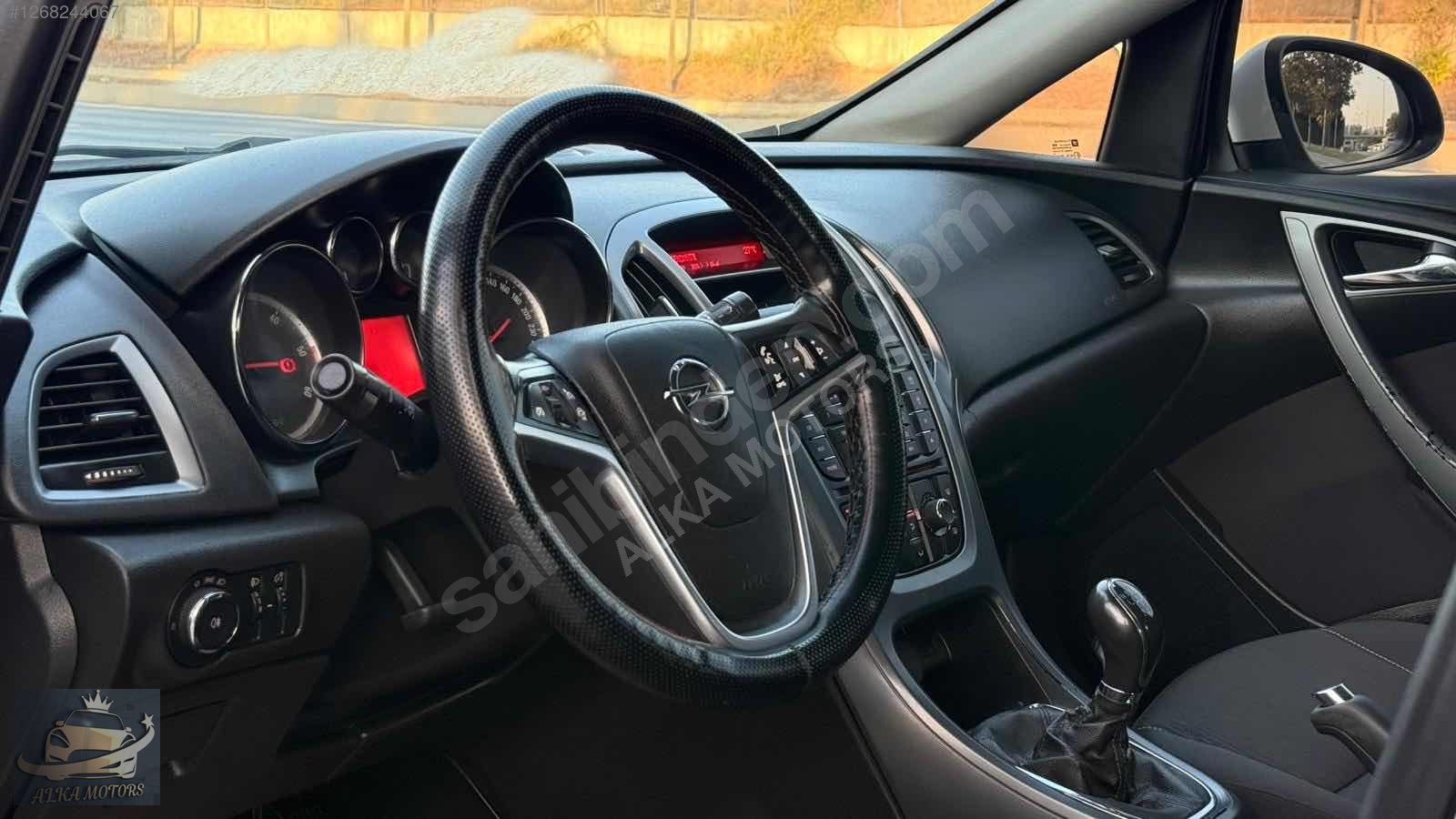ALKA MOTORS'DAN 2014 ASTRA SEDAN 1.3 CDTI EDİTİON