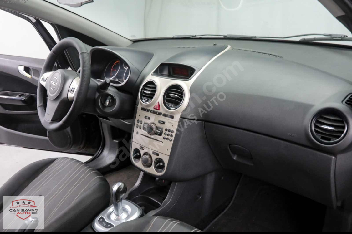 OPEL CORSA PANORAMİK CAM TAVANLI senetle araba