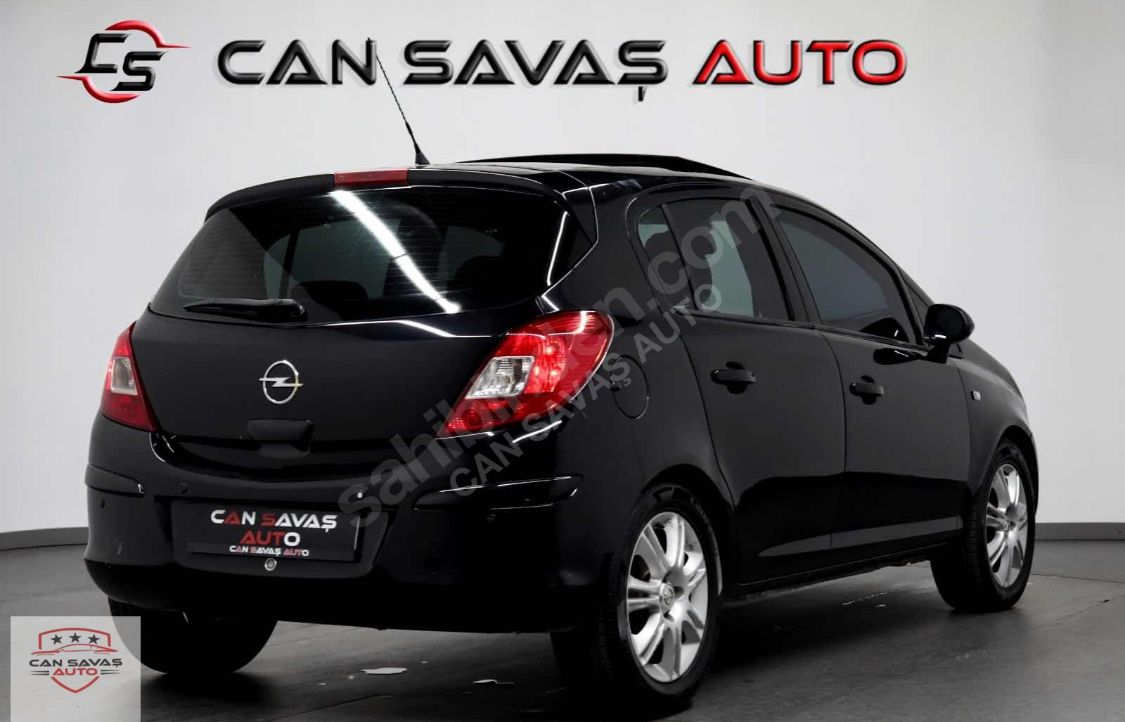 OPEL CORSA PANORAMİK CAM TAVANLI senetle araba