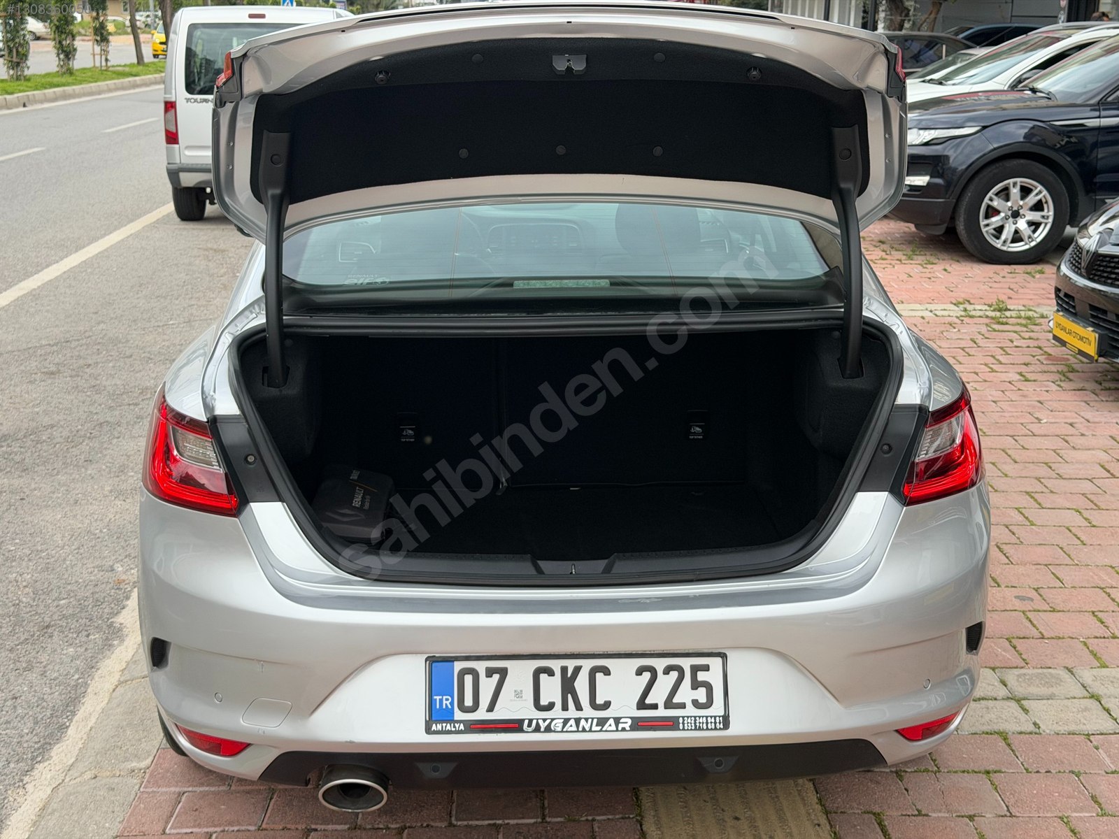 RENAULT MEGANE 1.5 DCİ TOUCH PLUS EDC