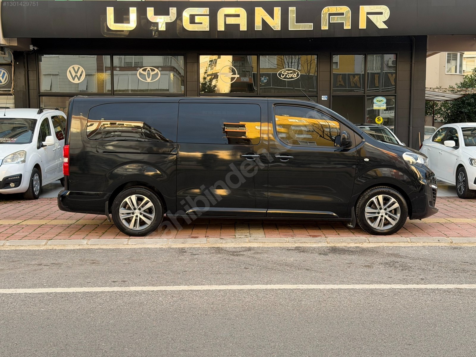 UYGANLAR'DAN PEUGEOT EXPERT TRAVELLER 2.0 BLUE HDİ 8 EAT ALLURE