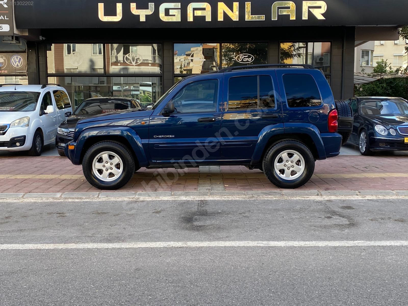 UYGANLAR'DAN JEEP CHEROKEE 3.7 LİMİTED OTOMATİK LPG Lİ
