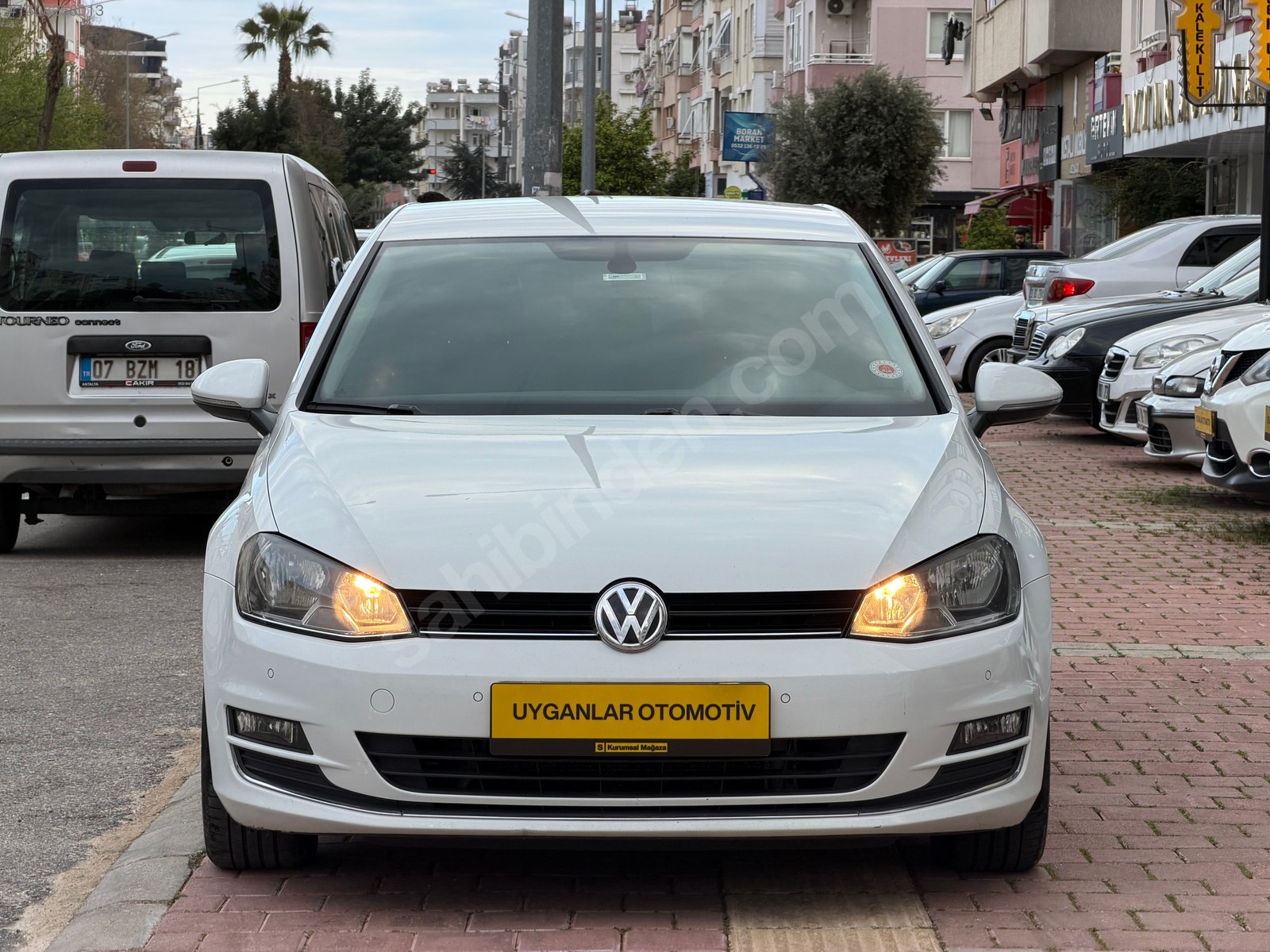 VOLKSWAGEN GOLF 1.6 TDİ BLUEMOTİON COMFORTLİNE