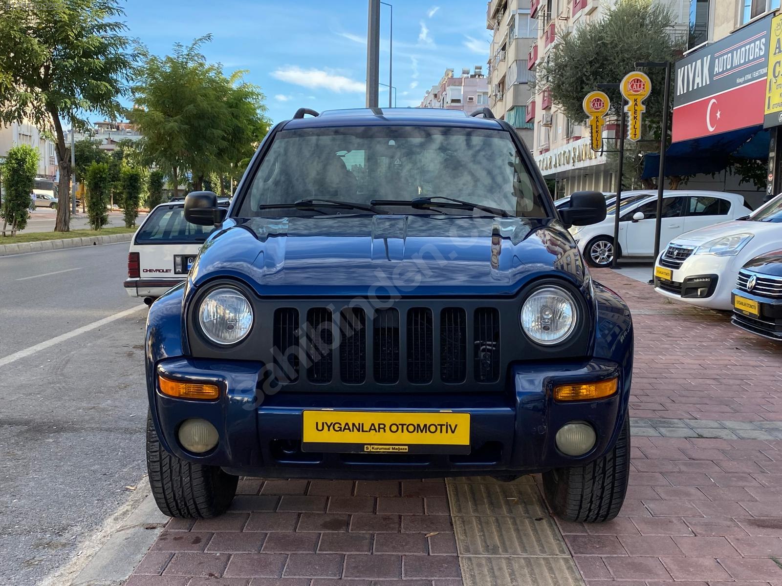UYGANLAR'DAN JEEP CHEROKEE 3.7 LİMİTED OTOMATİK LPG Lİ