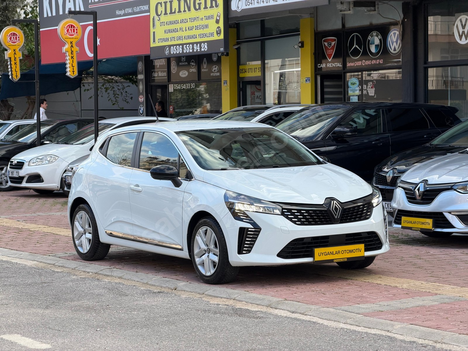 RENAULT CLİO 1.0 TCE EVOLUTİON X-TRONİC GSR 2 PAKET