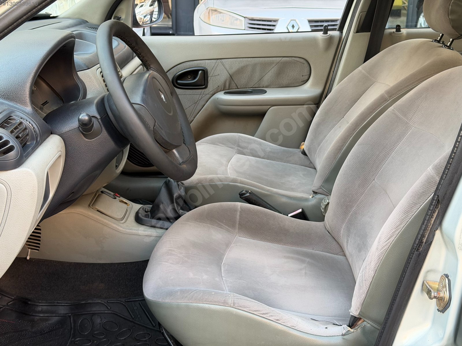 UYGANLAR'DAN RENAULT CLİO 1.5 DCİ SYMBOL