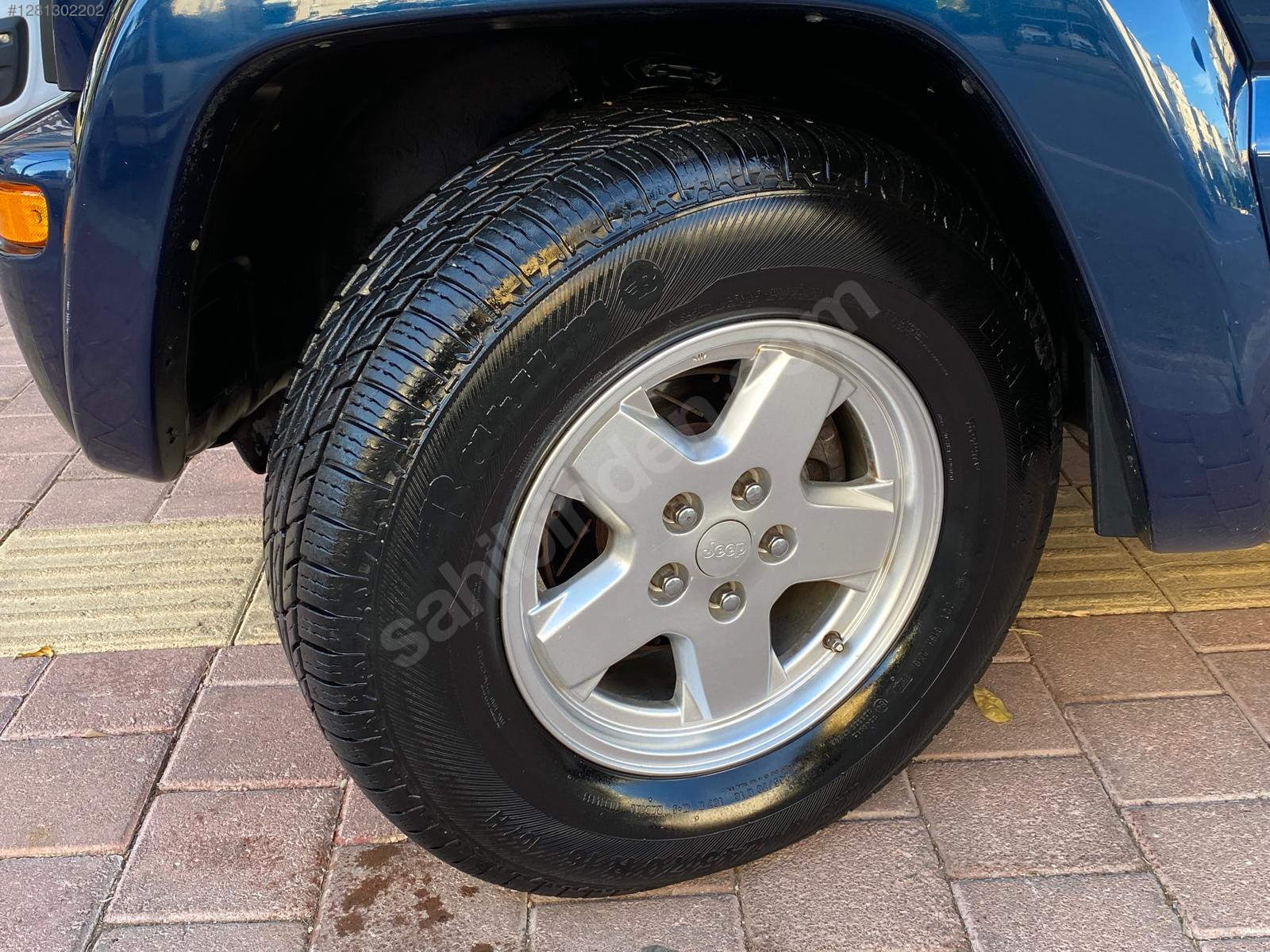 UYGANLAR'DAN JEEP CHEROKEE 3.7 LİMİTED OTOMATİK LPG Lİ