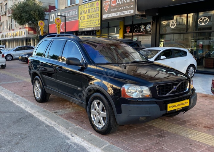 VOLVO XC90 2.4 D5 GEARTRONİC 7 KİŞİLİK vadeli araba satışı ototaksitle