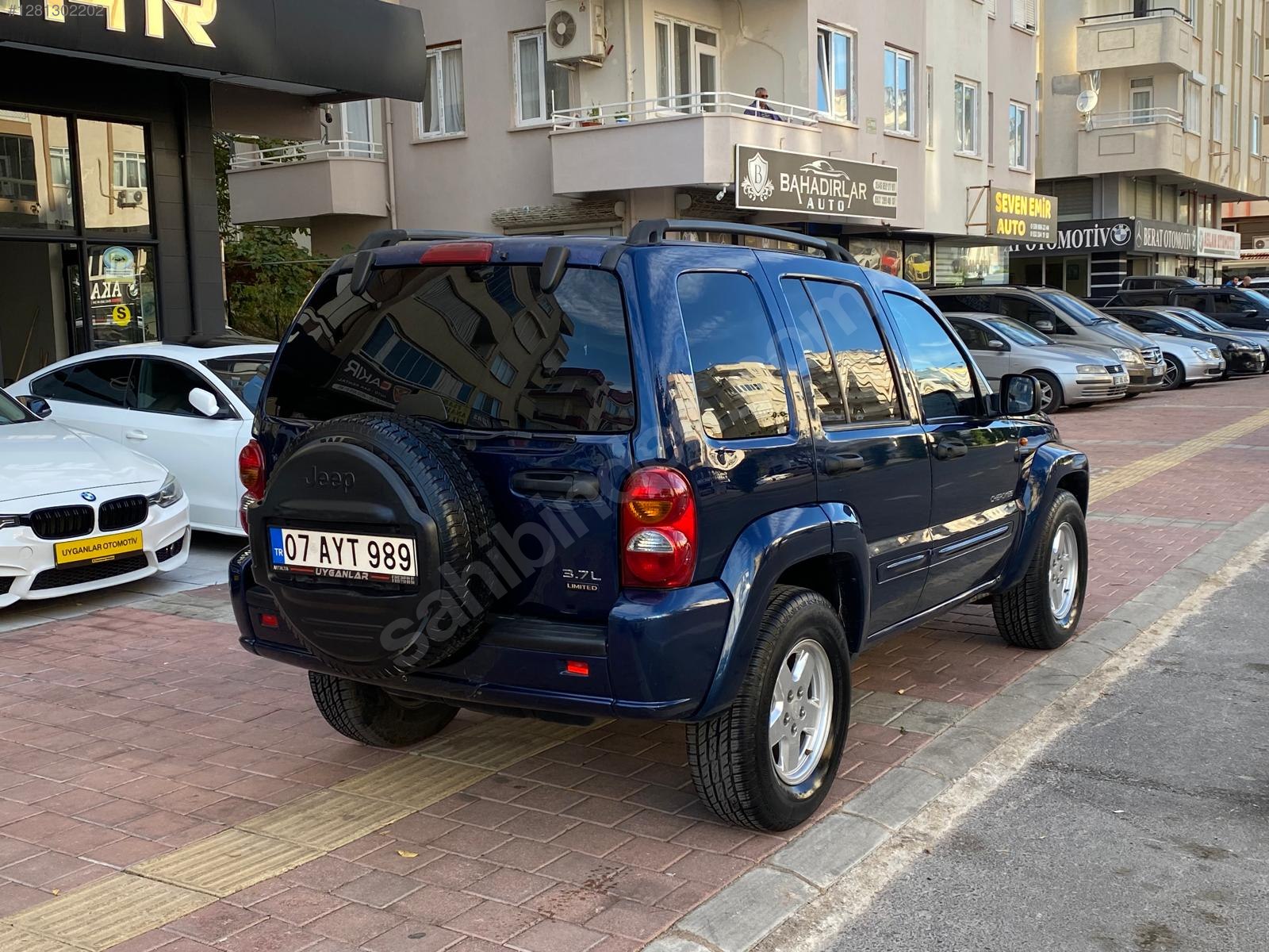 UYGANLAR'DAN JEEP CHEROKEE 3.7 LİMİTED OTOMATİK LPG Lİ