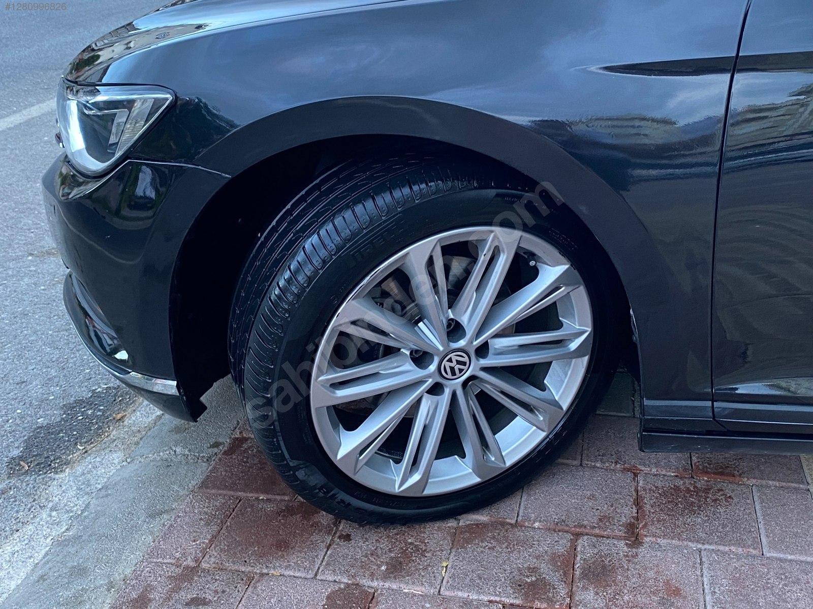 UYGANLAR'DAN VOLKSWAGEN PASSAT 1.6 TDİ BLUEMOTİON DSG (OTOMATİK)