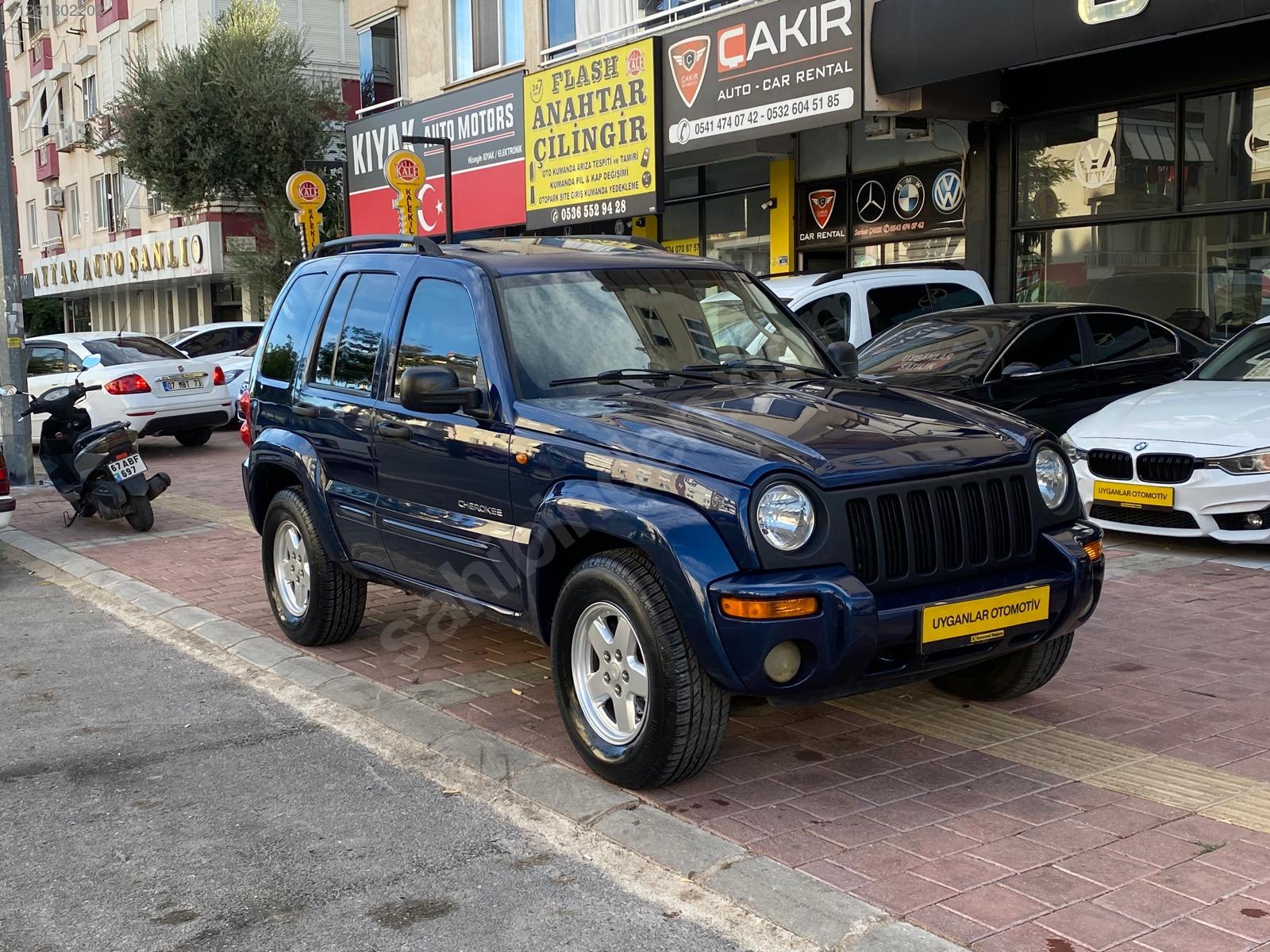 UYGANLAR'DAN JEEP CHEROKEE 3.7 LİMİTED OTOMATİK LPG Lİ