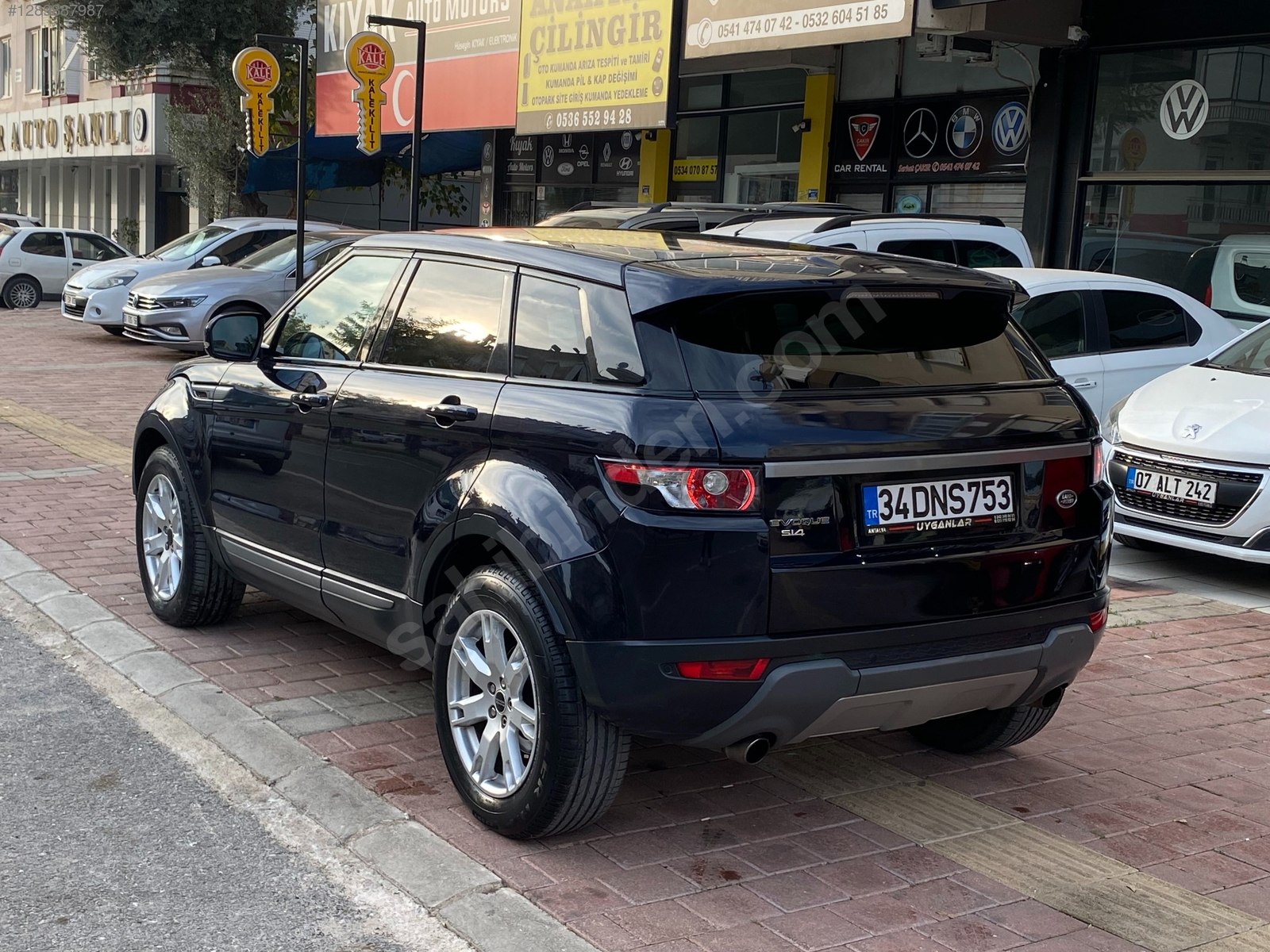 UYGANLAR'DAN RANGE ROVER EVOQUE 2.0Sİ4 DYNAMİC OTOMATİK CAM TVN