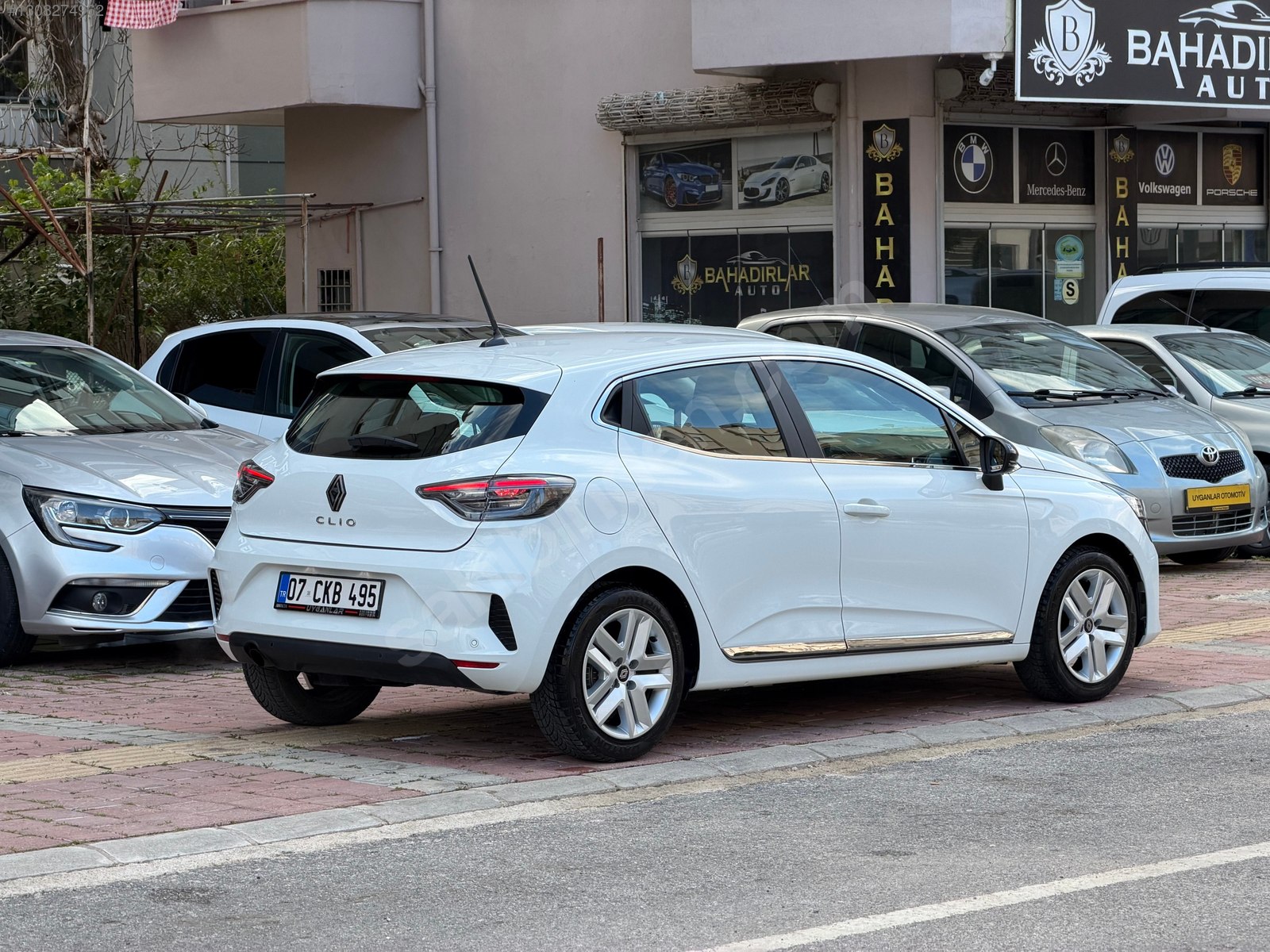 RENAULT CLİO 1.0 TCE EVOLUTİON X-TRONİC GSR 2 PAKET