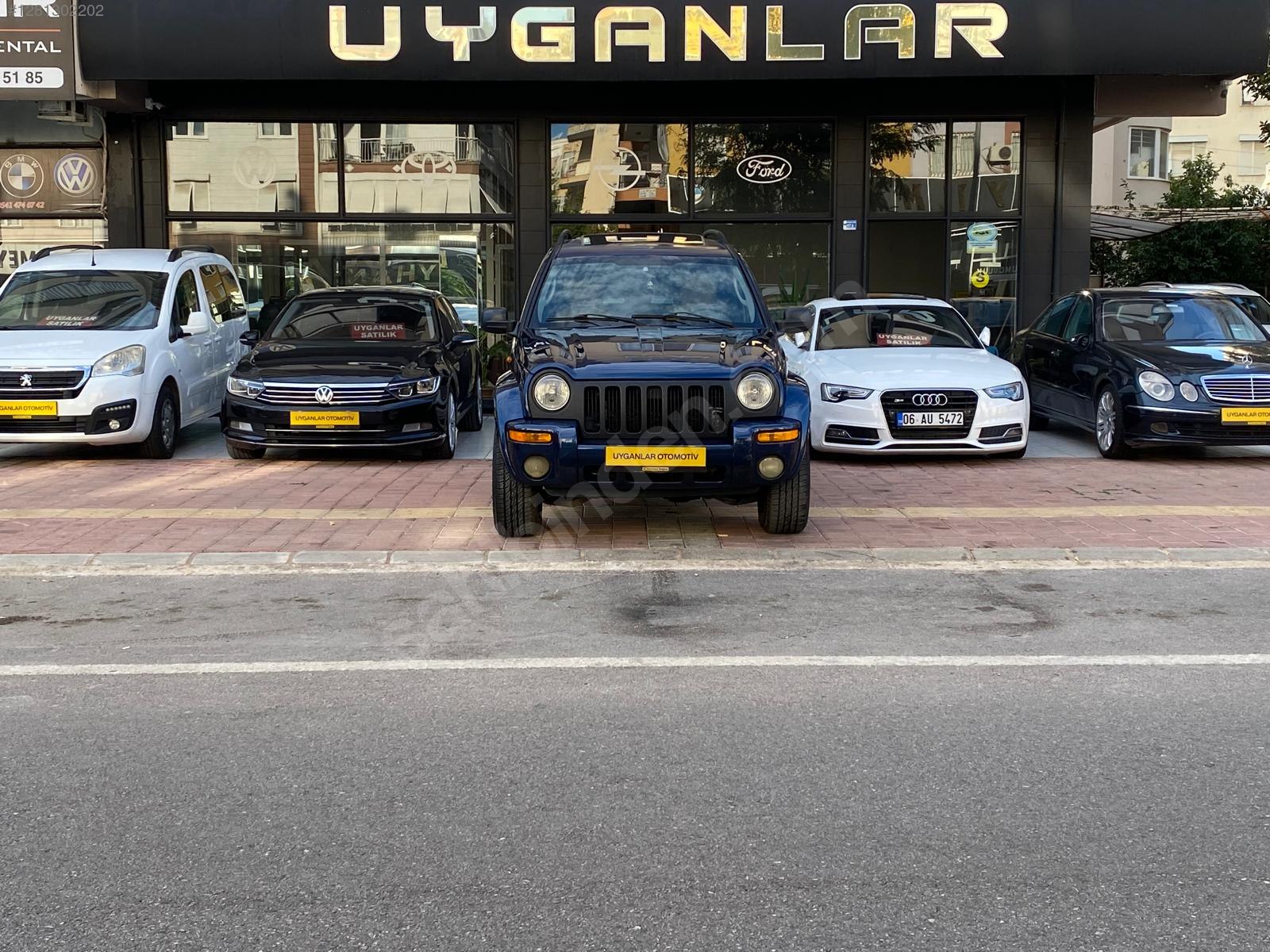 UYGANLAR'DAN JEEP CHEROKEE 3.7 LİMİTED OTOMATİK LPG Lİ