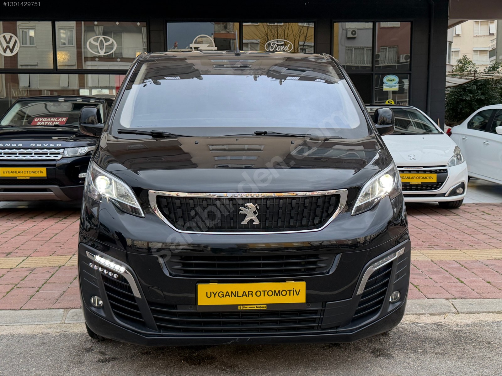 UYGANLAR'DAN PEUGEOT EXPERT TRAVELLER 2.0 BLUE HDİ 8 EAT ALLURE