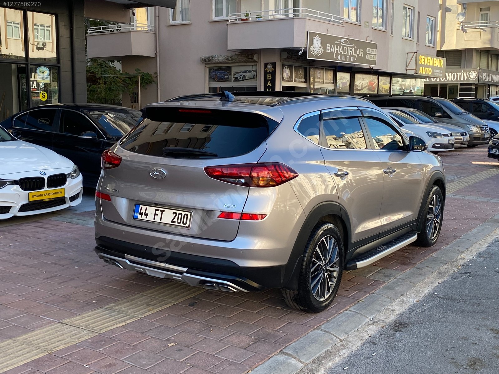 UYGANLAR'DAN HYUNDAİ TUCSON 1.6 CRDİ STYLEPLUS CAMTAVAN DERİ DÖŞ