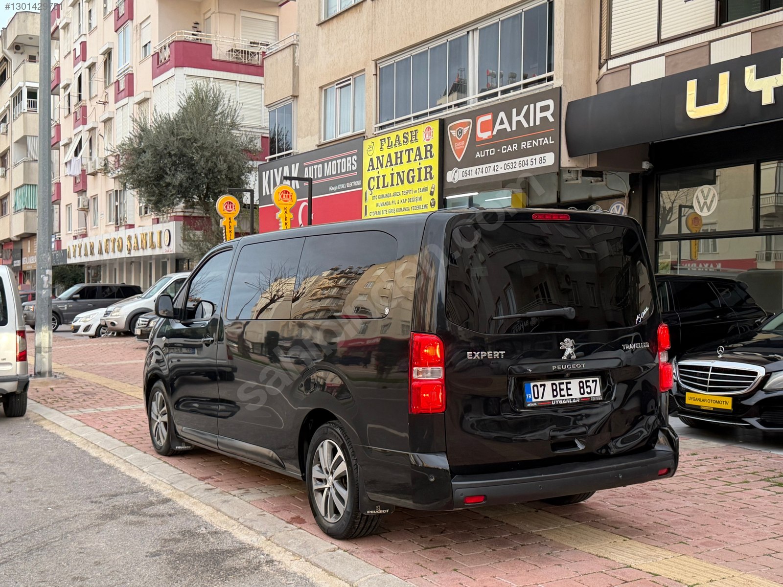 UYGANLAR'DAN PEUGEOT EXPERT TRAVELLER 2.0 BLUE HDİ 8 EAT ALLURE