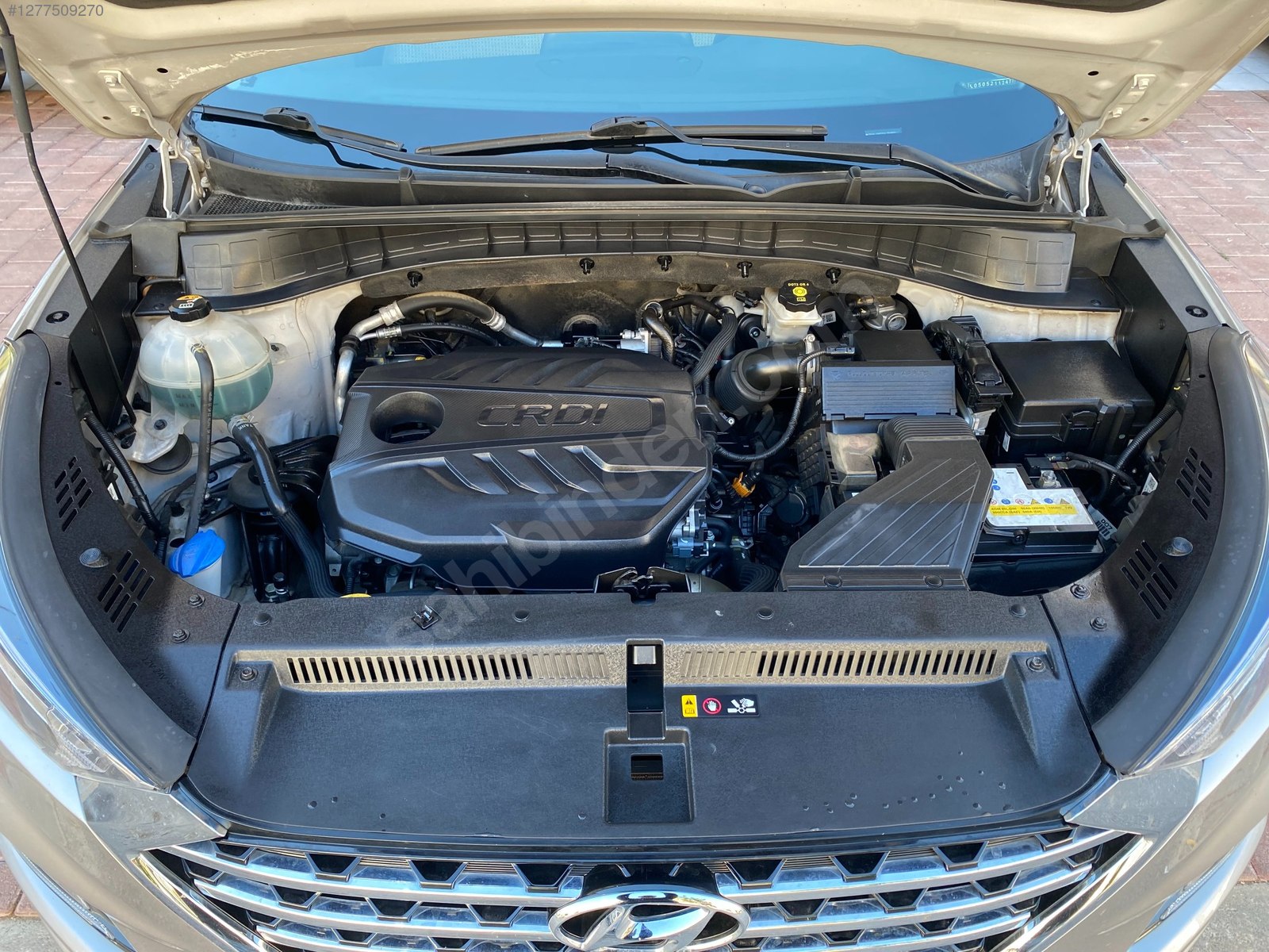 UYGANLAR'DAN HYUNDAİ TUCSON 1.6 CRDİ STYLEPLUS CAMTAVAN DERİ DÖŞ