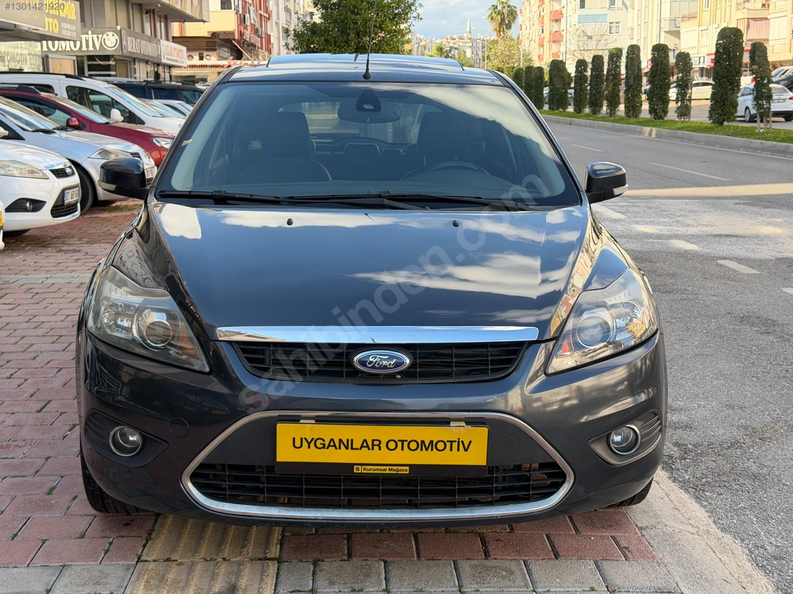 UYGANLAR'DAN FORD FOCUS 1.6 TİTANİUM SUNROOFLU (112000) KM DE