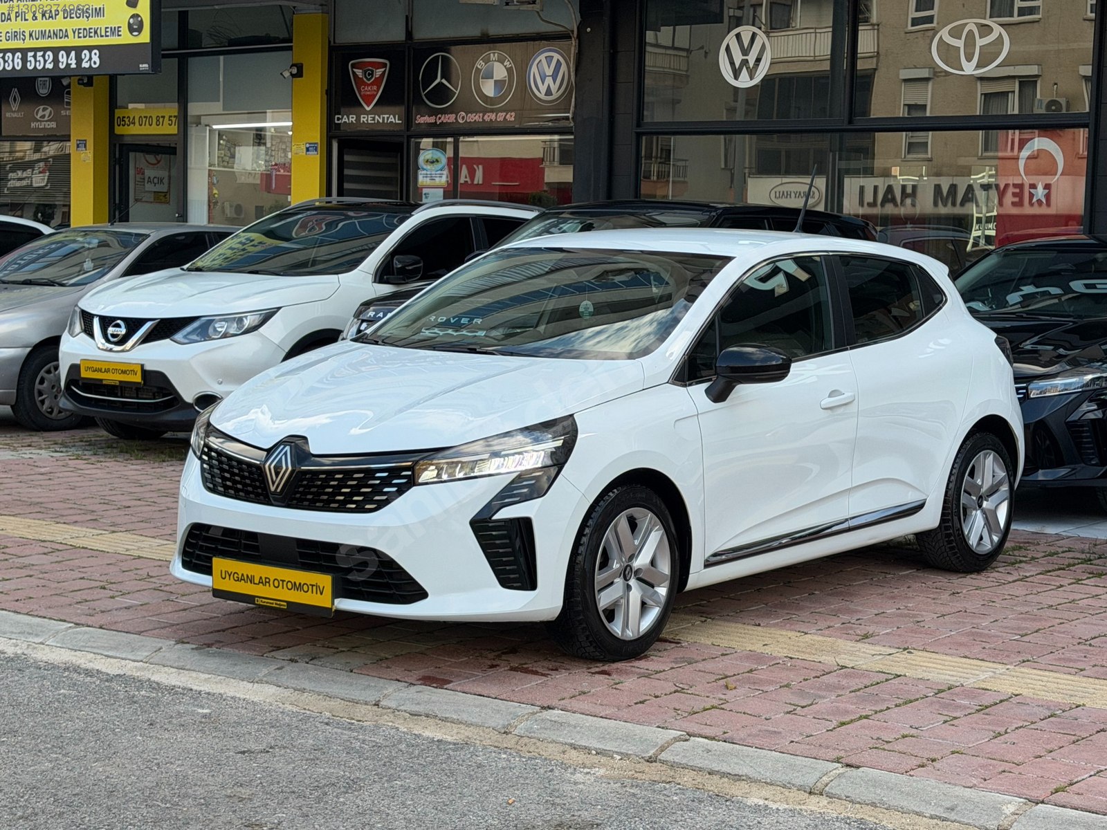 RENAULT CLİO 1.0 TCE EVOLUTİON X-TRONİC GSR 2 PAKET