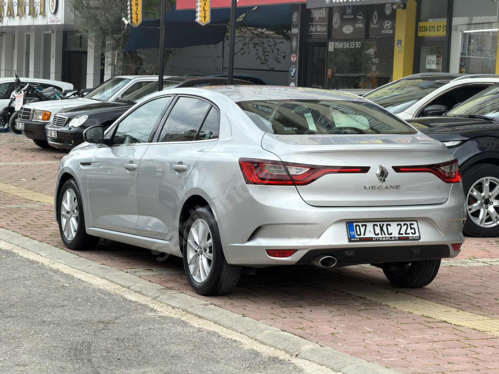 RENAULT MEGANE 1.5 DCİ TOUCH PLUS EDC