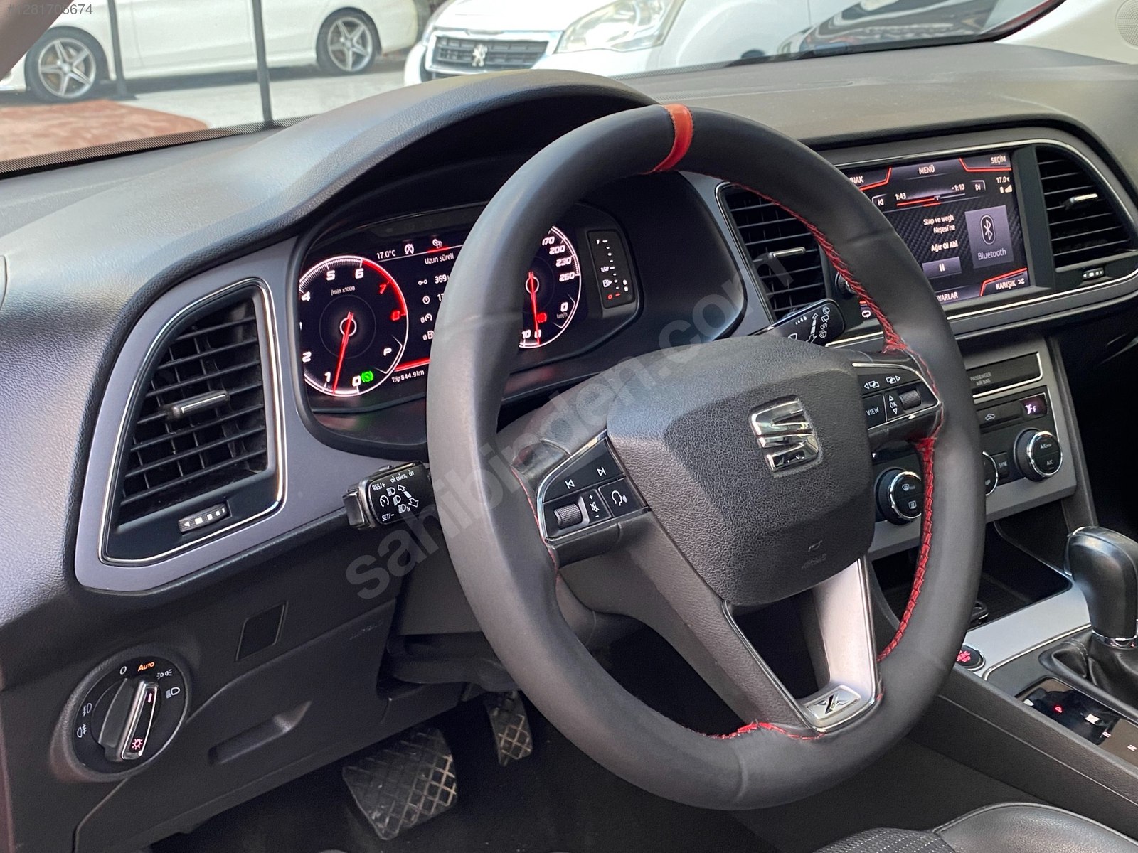 UYGANLAR'DAN SEAT LEON 1.5 ECOTSİ XCELLENCE CAM TAVAN