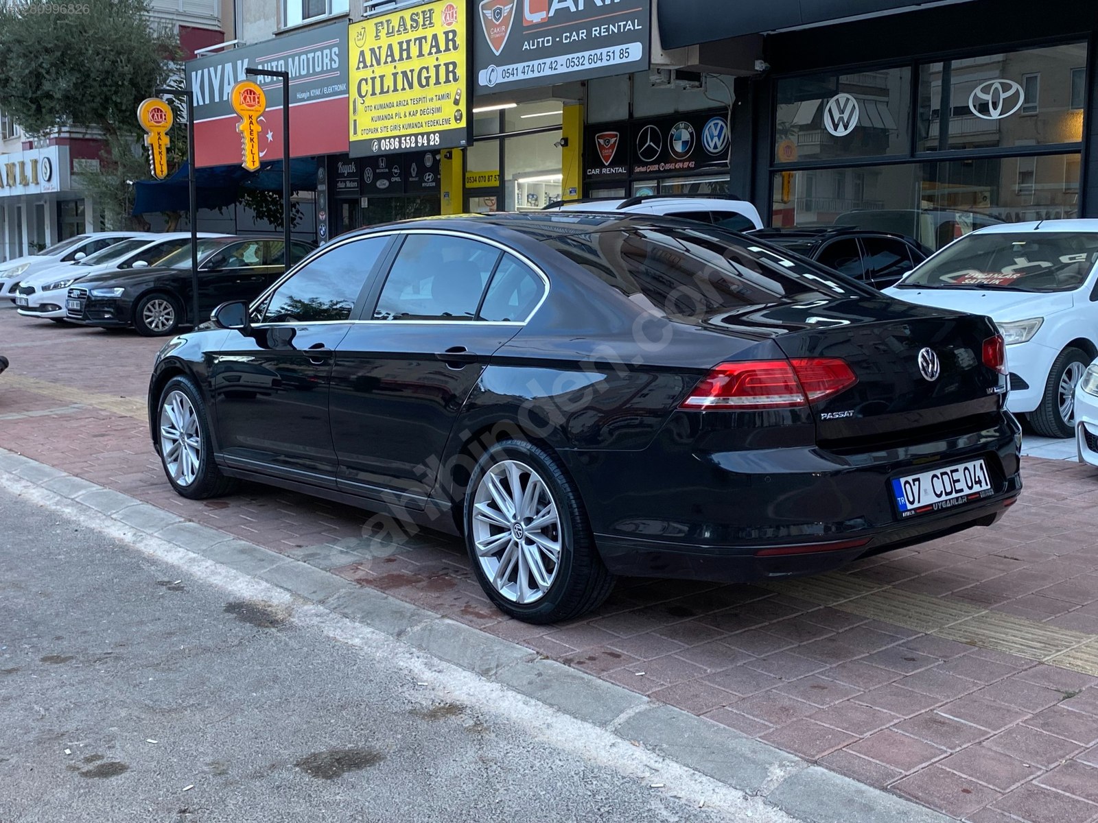 UYGANLAR'DAN VOLKSWAGEN PASSAT 1.6 TDİ BLUEMOTİON DSG (OTOMATİK)
