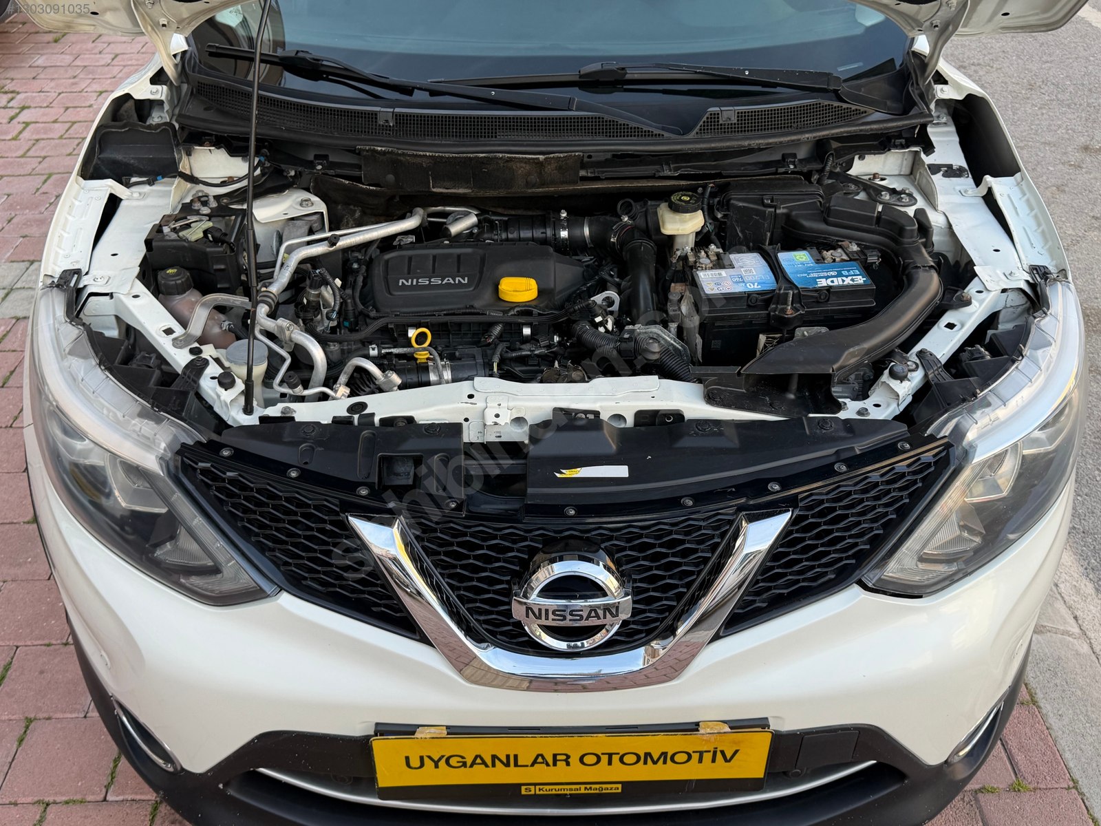 UYGANLAR'DAN NİSSAN QASHQAİ1.6DCİ XTRONİC BLACK EDİTİON CAM TVN.