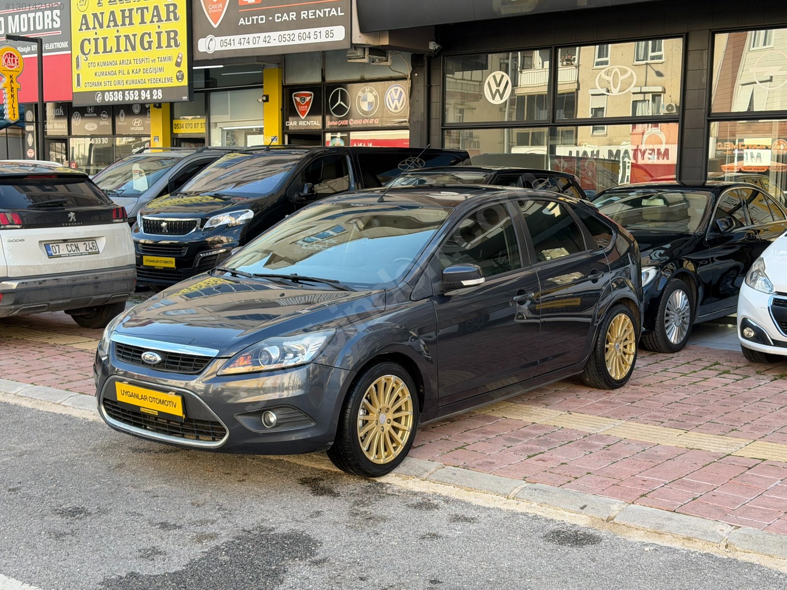 UYGANLAR'DAN FORD FOCUS 1.6 TİTANİUM SUNROOFLU (112000) KM DE