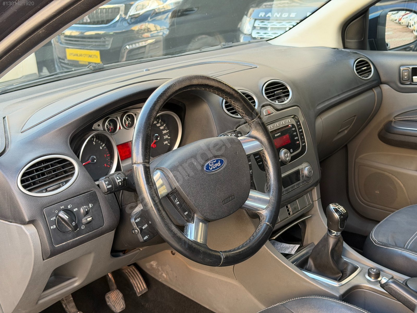 UYGANLAR'DAN FORD FOCUS 1.6 TİTANİUM SUNROOFLU (112000) KM DE