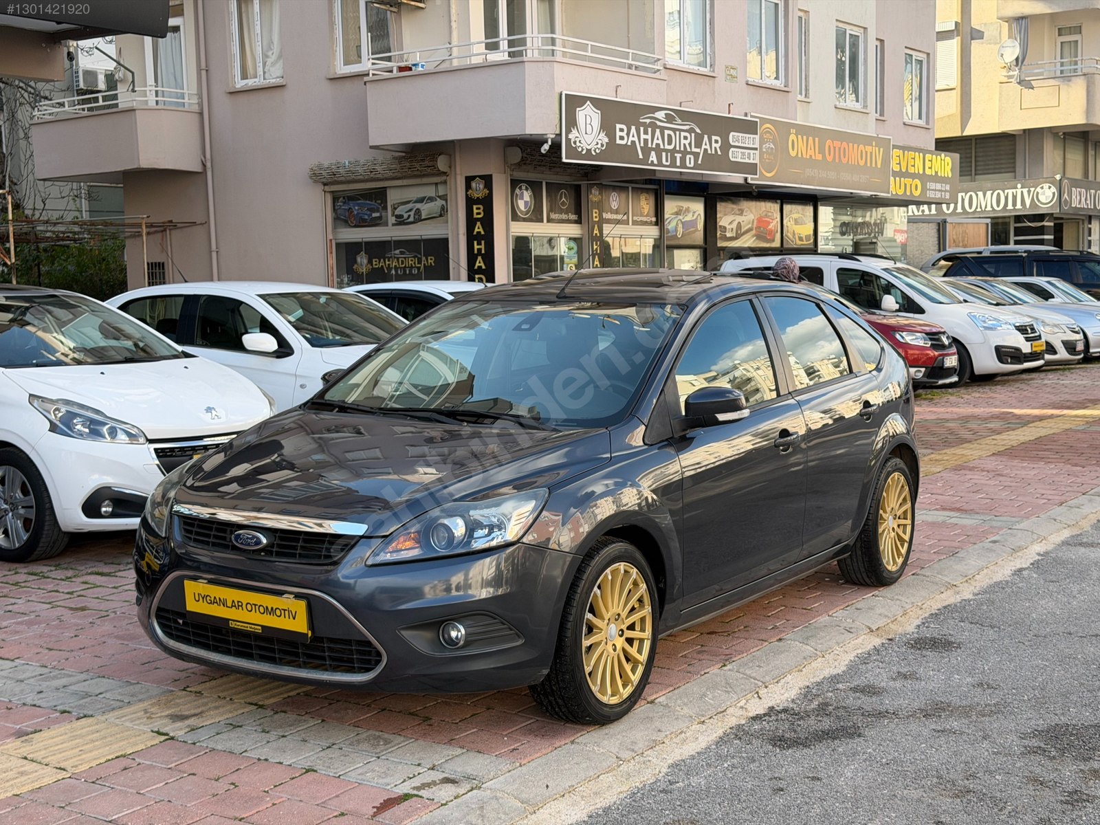 UYGANLAR'DAN FORD FOCUS 1.6 TİTANİUM SUNROOFLU (112000) KM DE