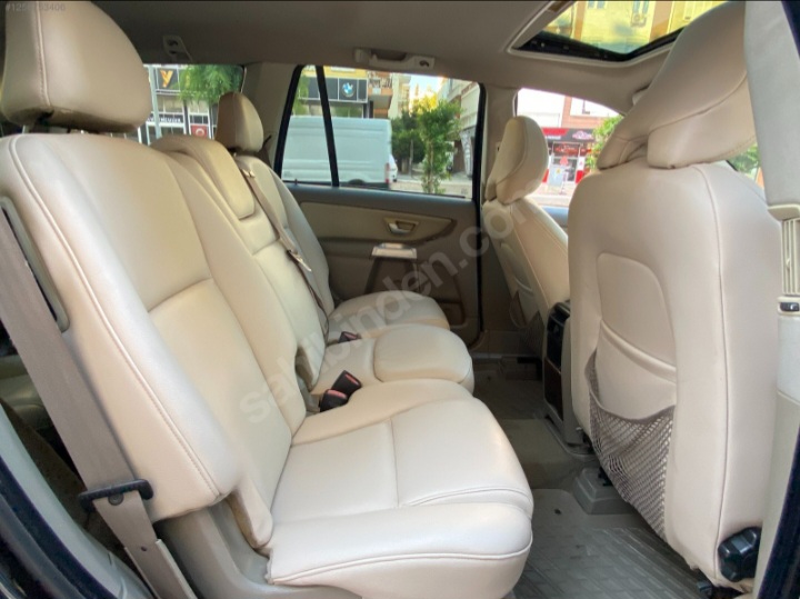 VOLVO XC90 2.4 D5 GEARTRONİC 7 KİŞİLİK vadeli araba satışı ototaksitle