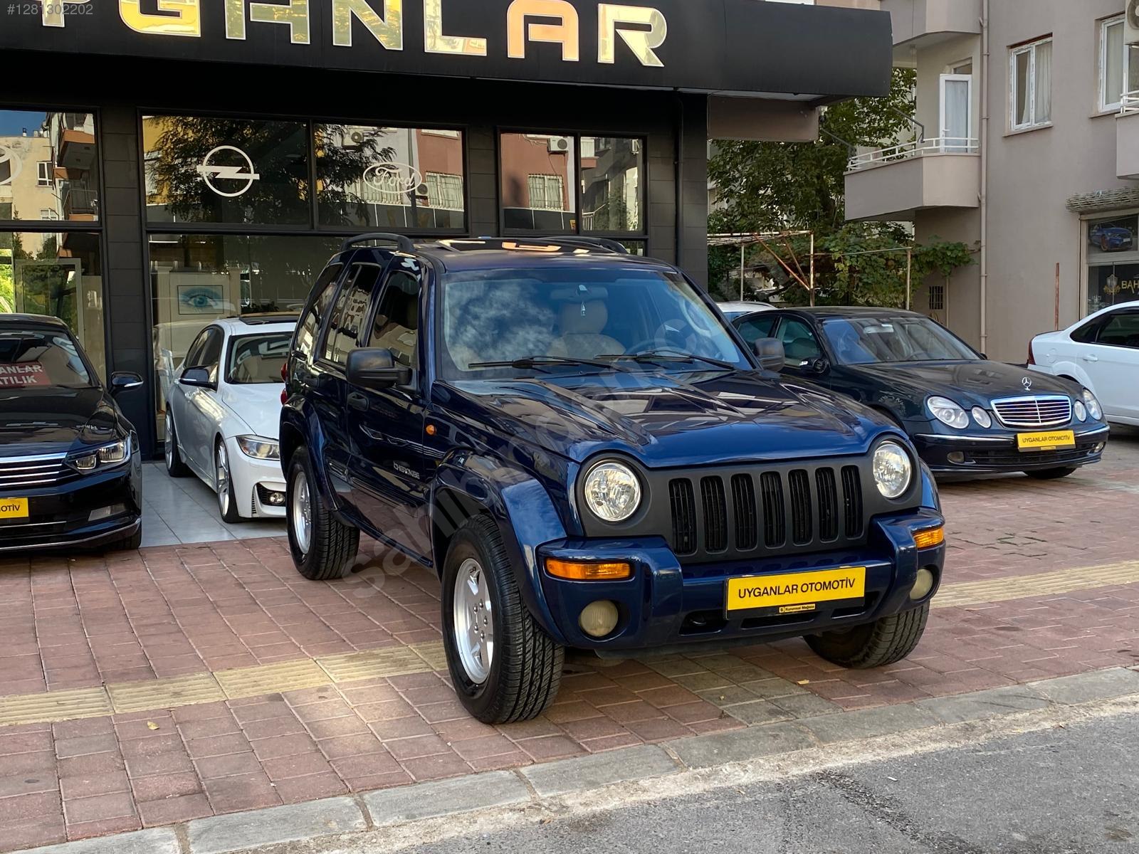 UYGANLAR'DAN JEEP CHEROKEE 3.7 LİMİTED OTOMATİK LPG Lİ