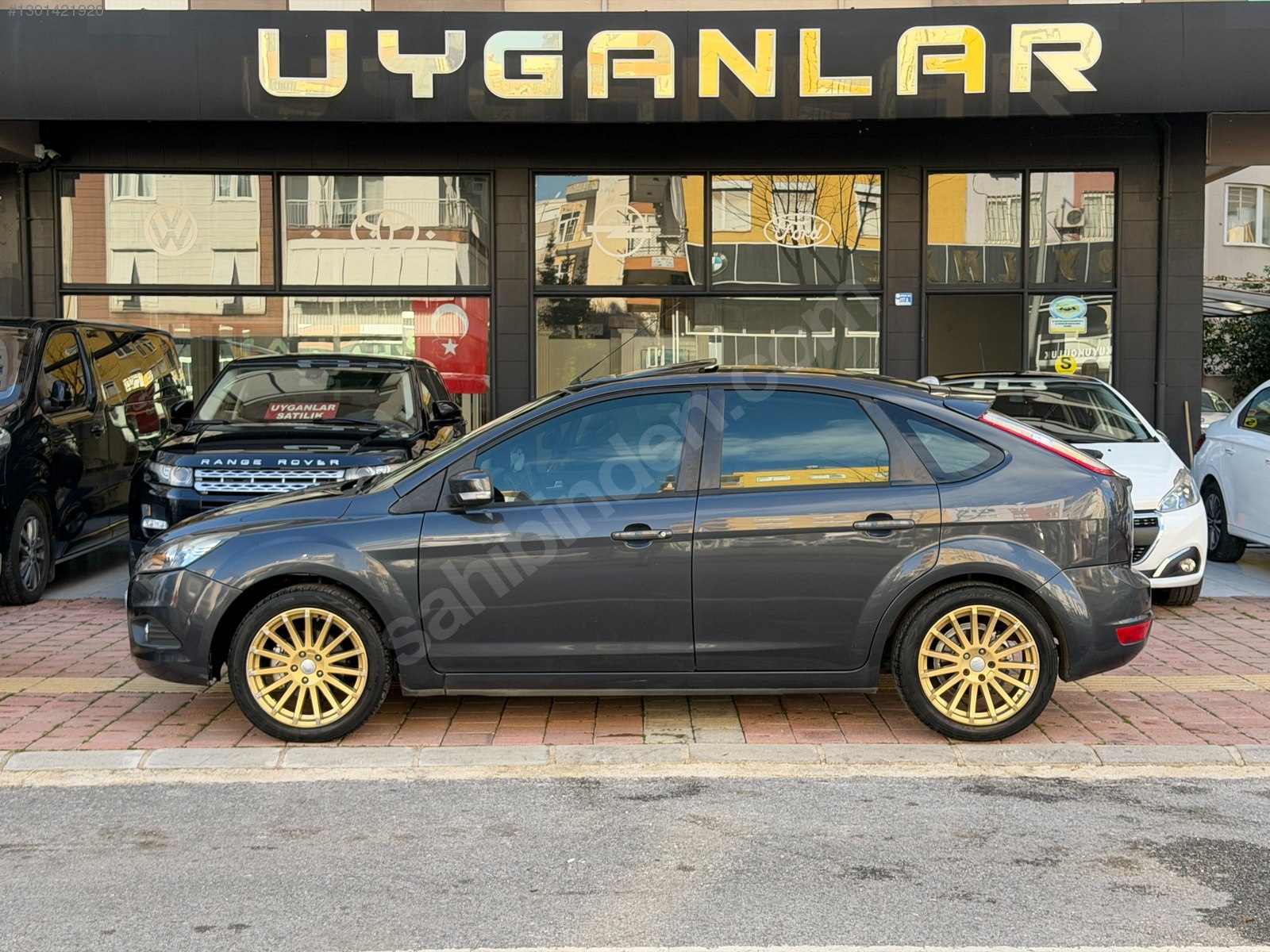UYGANLAR'DAN FORD FOCUS 1.6 TİTANİUM SUNROOFLU (112000) KM DE