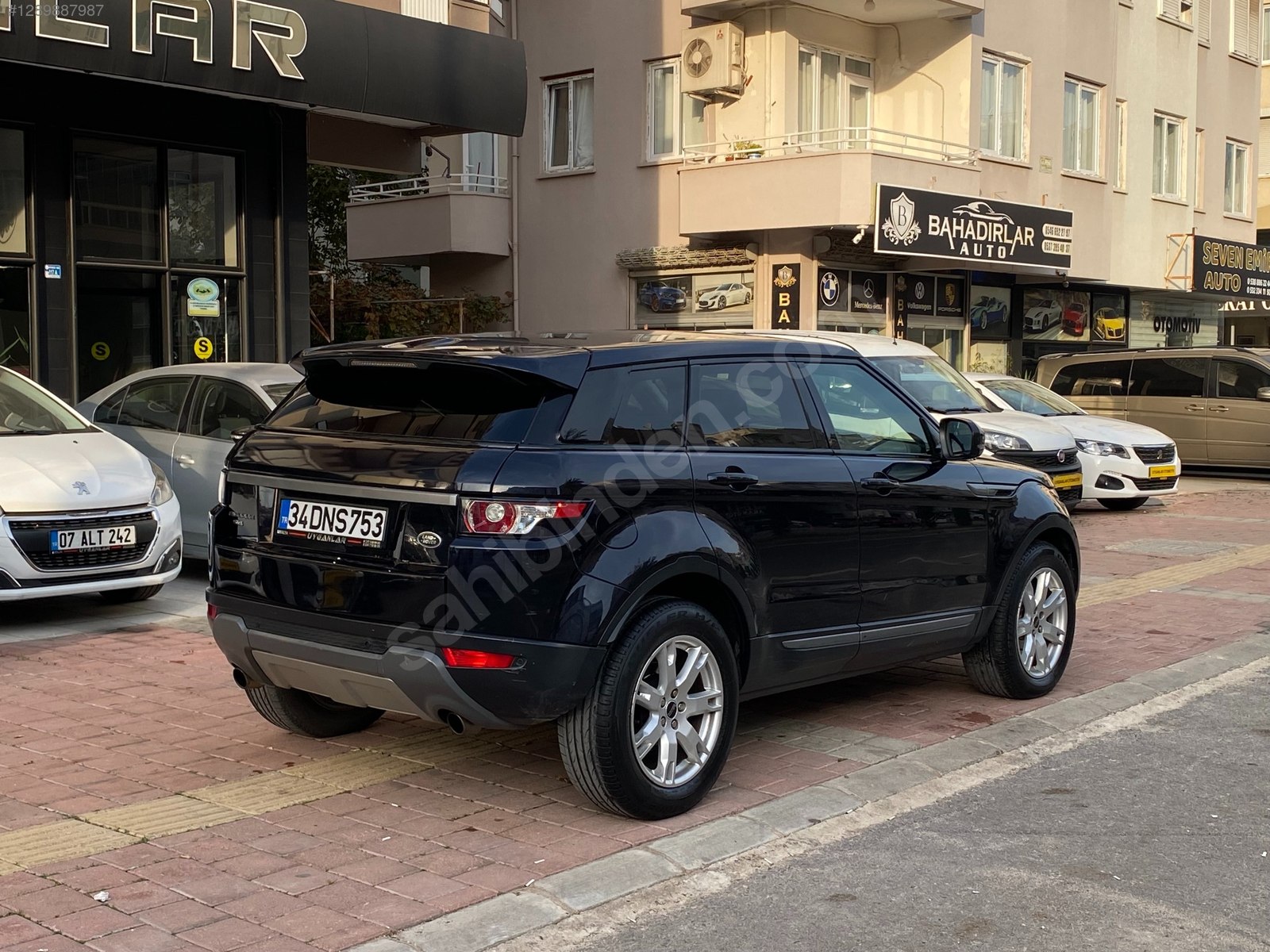 UYGANLAR'DAN RANGE ROVER EVOQUE 2.0Sİ4 DYNAMİC OTOMATİK CAM TVN