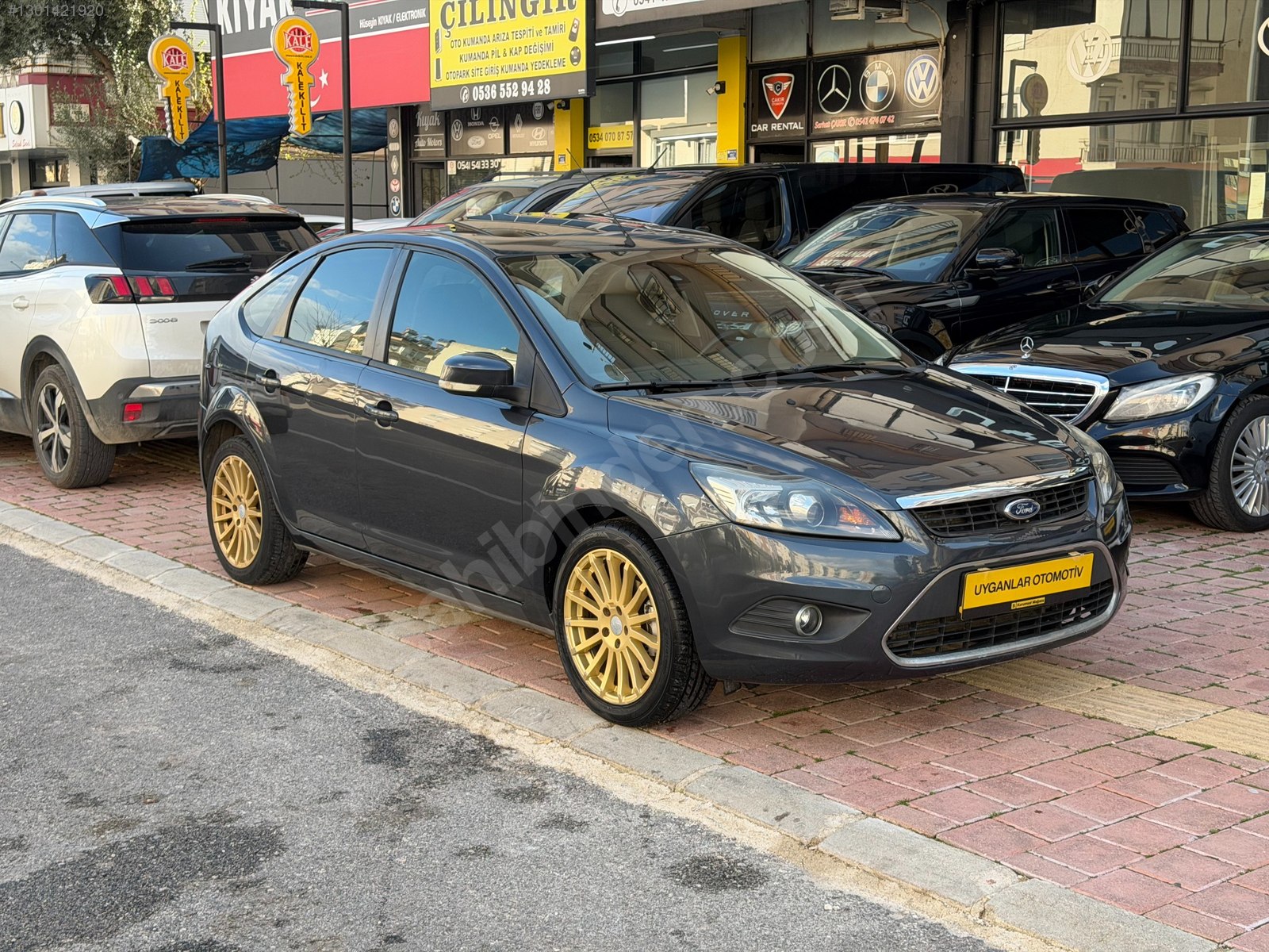 UYGANLAR'DAN FORD FOCUS 1.6 TİTANİUM SUNROOFLU (112000) KM DE