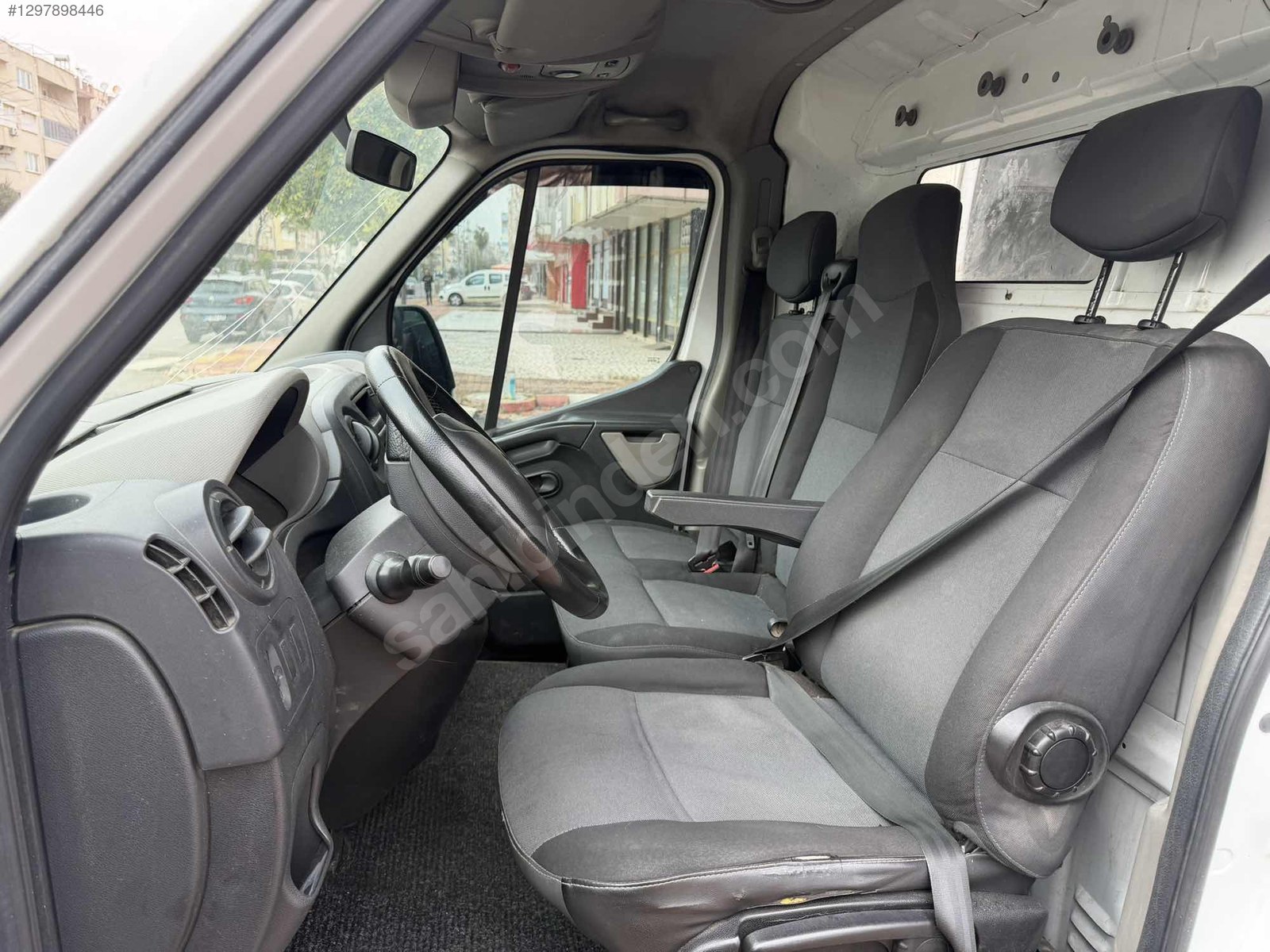 UYGANLAR'DAN RENAULT MASTER 13m3