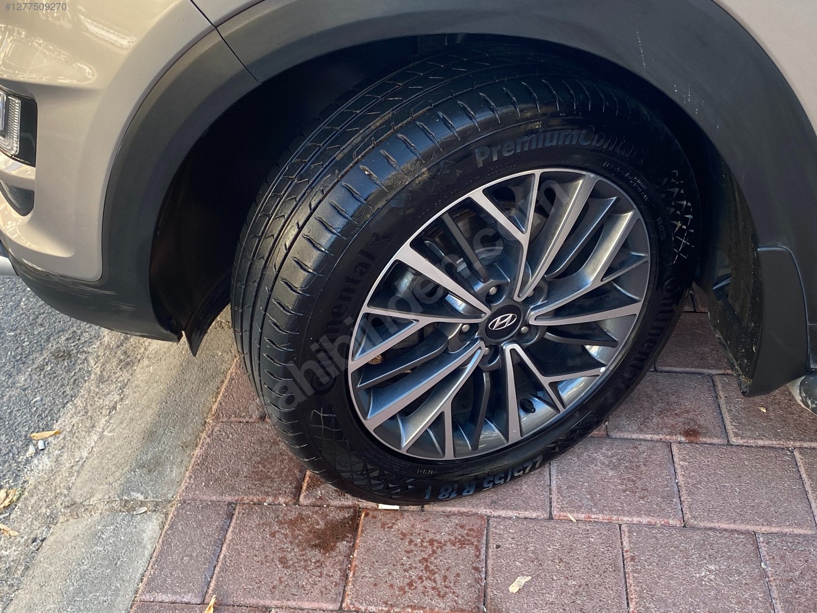 UYGANLAR'DAN HYUNDAİ TUCSON 1.6 CRDİ STYLEPLUS CAMTAVAN DERİ DÖŞ