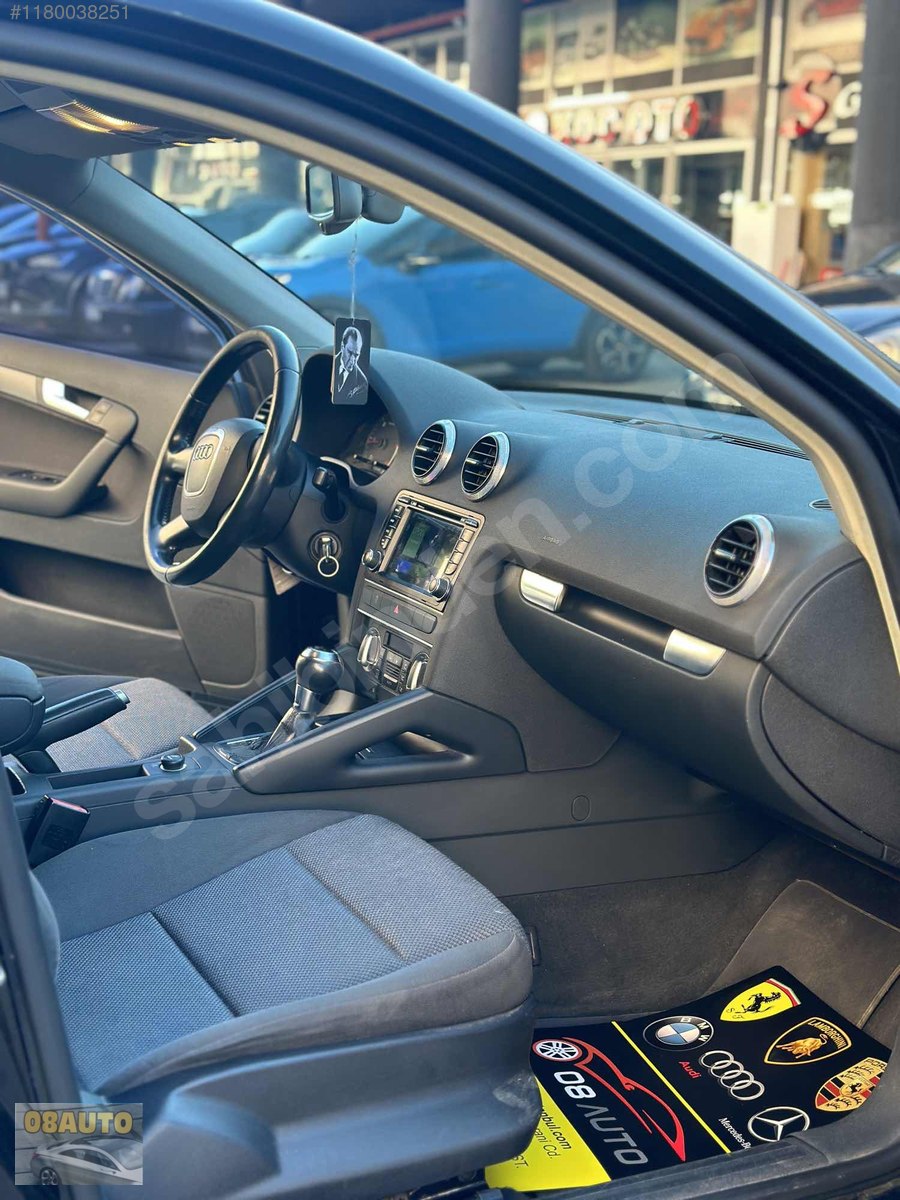 2011 AUDİ A3 DİZEL OTOMATİK KONFORLU VE ATİK HATCHBACK