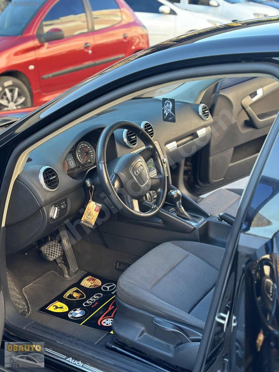 2011 AUDİ A3 DİZEL OTOMATİK KONFORLU VE ATİK HATCHBACK