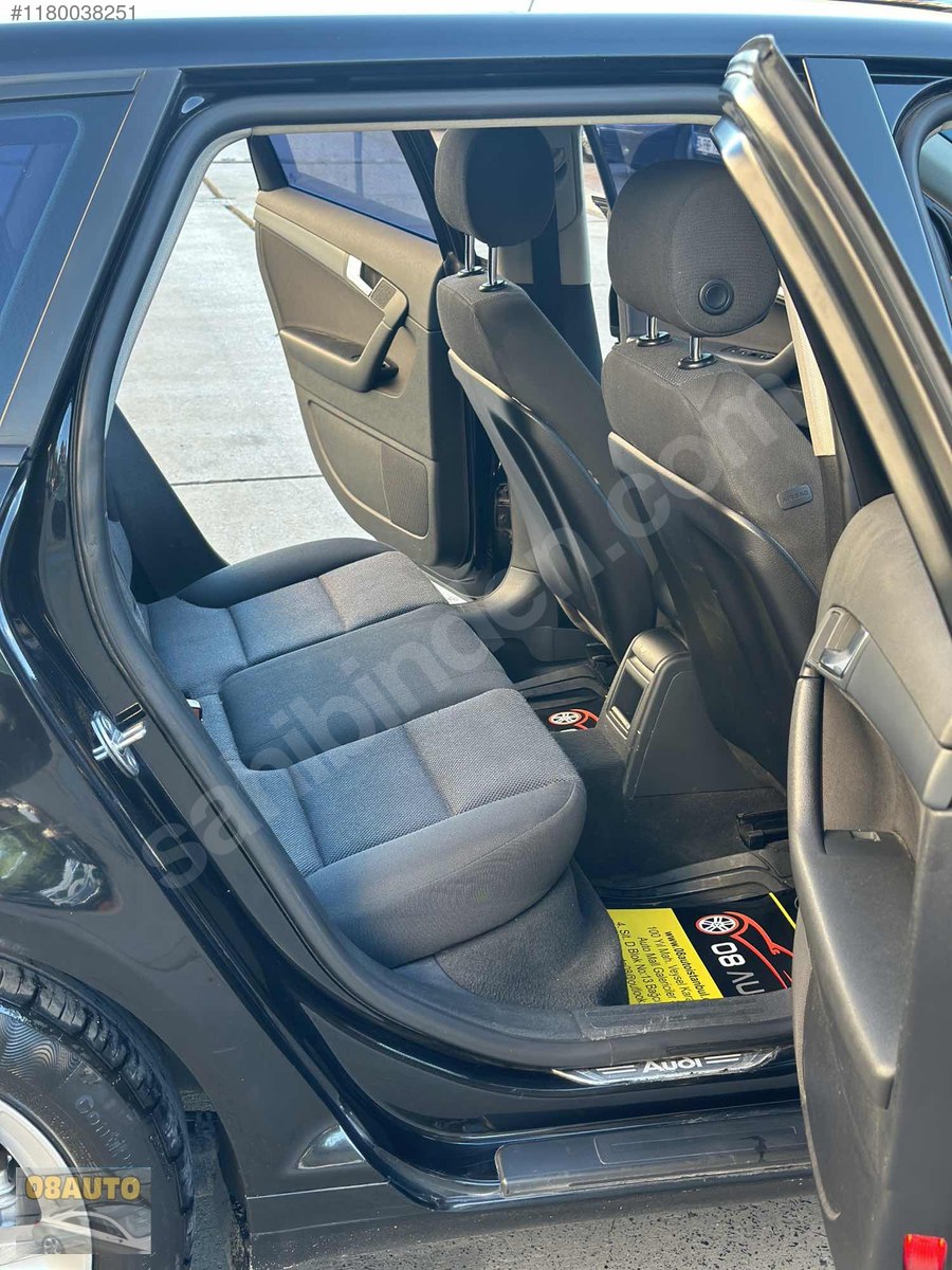 2011 AUDİ A3 DİZEL OTOMATİK KONFORLU VE ATİK HATCHBACK