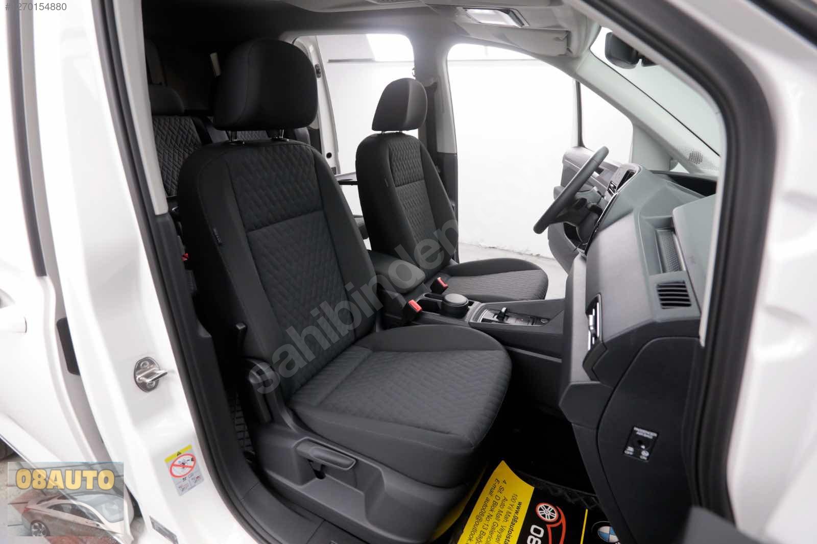 2023 VW CADDY 2.0 TDİ LİFE DSG 4000 KM HATASIZ BOYASIZ