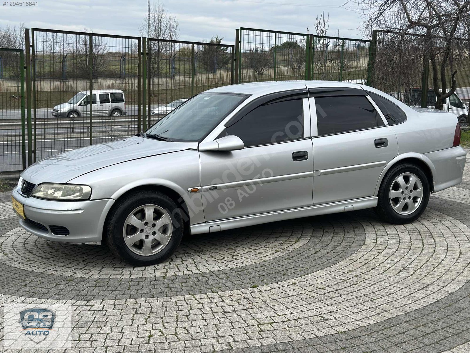 OPEL VECTRA 2.0 DTİ BAKIMLI K.KARTI VE SENETLİ SATIŞ SEÇENEĞİ