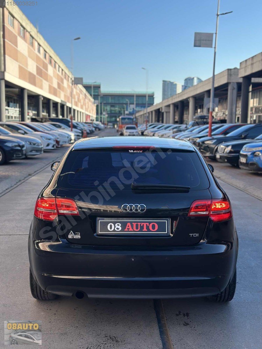 2011 AUDİ A3 DİZEL OTOMATİK KONFORLU VE ATİK HATCHBACK