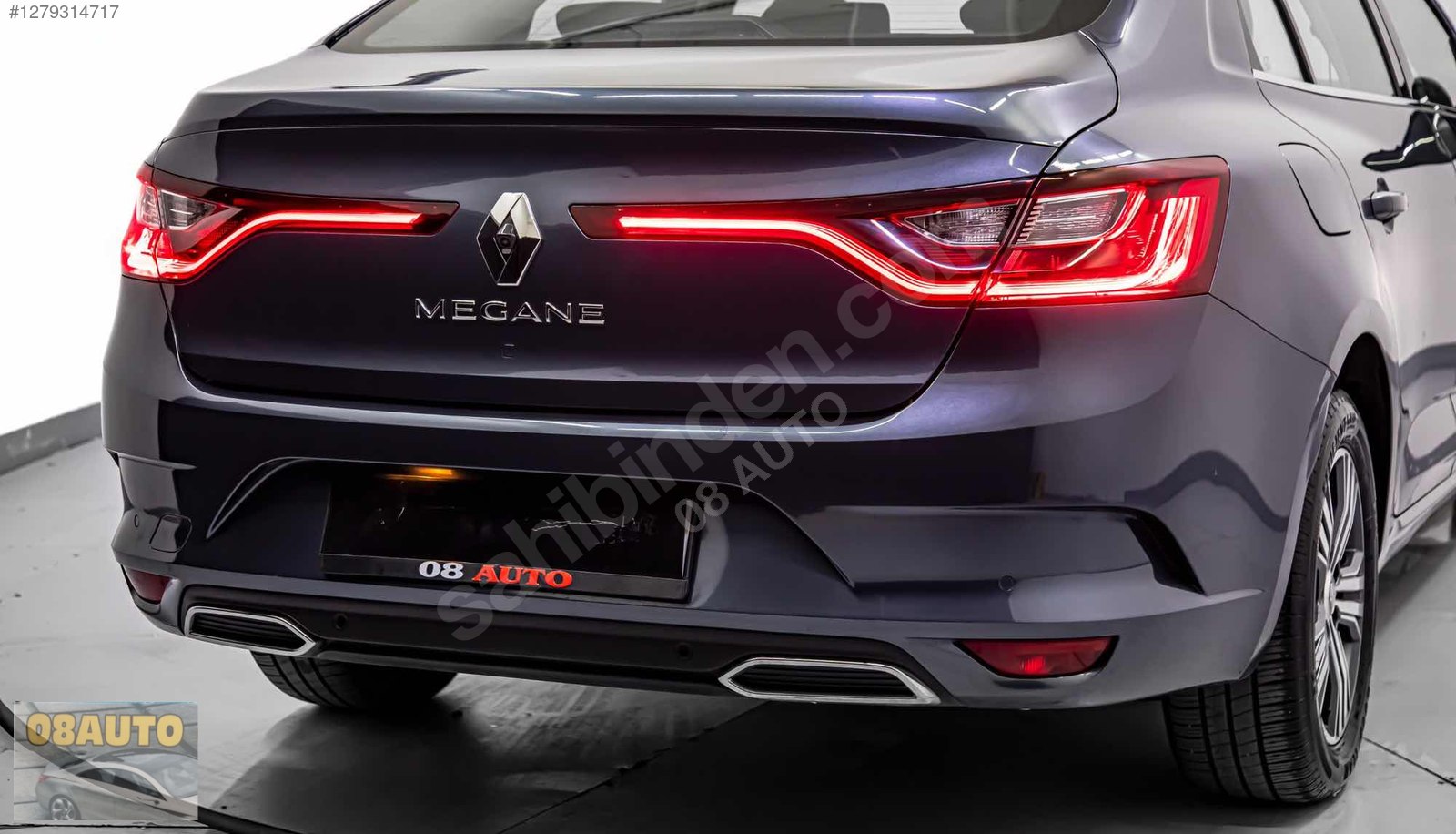 08 auto'dan Megane 4 hastasına hatasız %20 faturalı